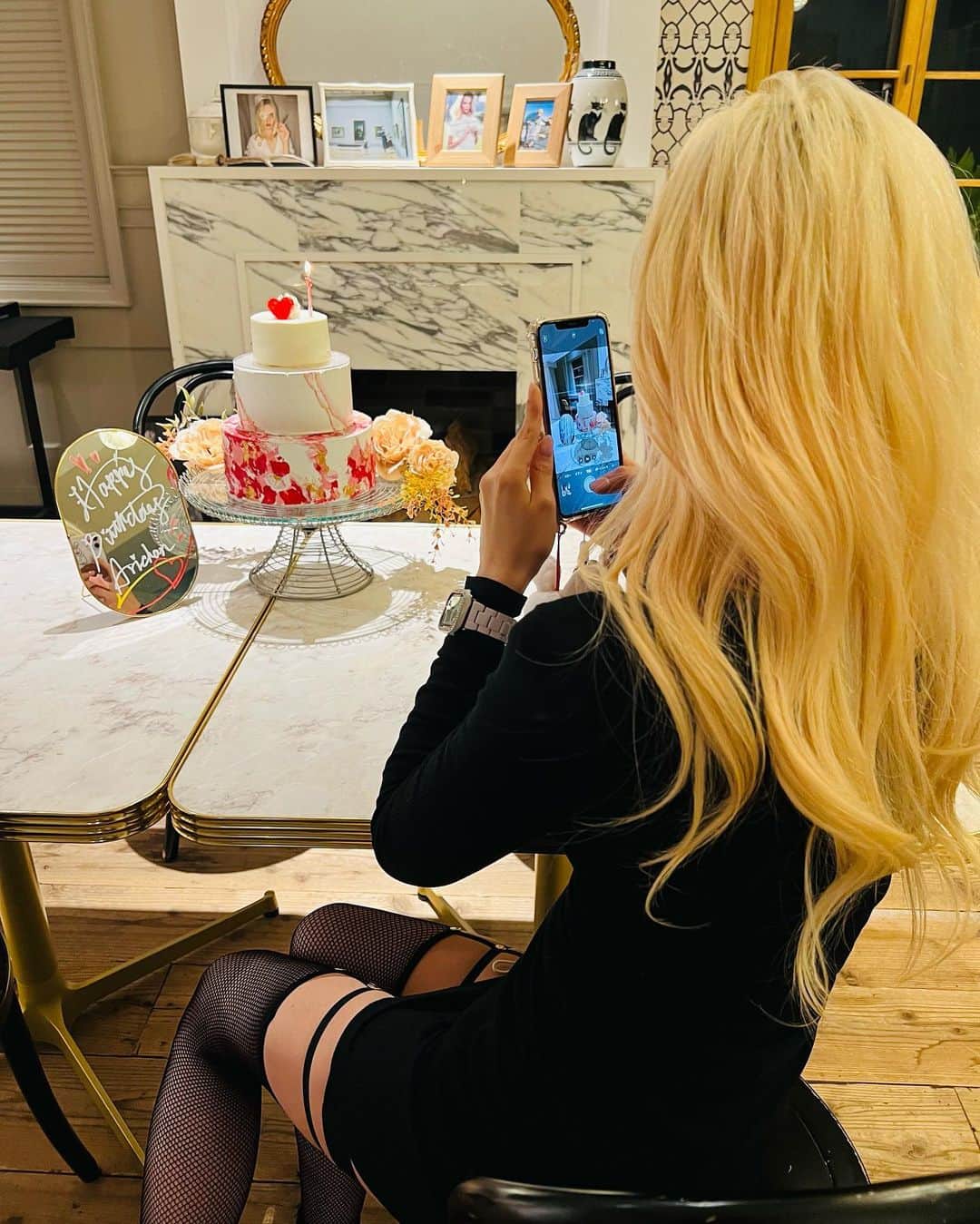 Chikoさんのインスタグラム写真 - (ChikoInstagram)「❤︎ 𝙷𝚊𝚙𝚙𝚢 𝙱𝚒𝚛𝚝𝚑𝚍𝚊𝚢 ❤︎ 愛しのありちゃん🎀  すくすく育ってね🥹💗」4月30日 18時42分 - chan.chiko.888