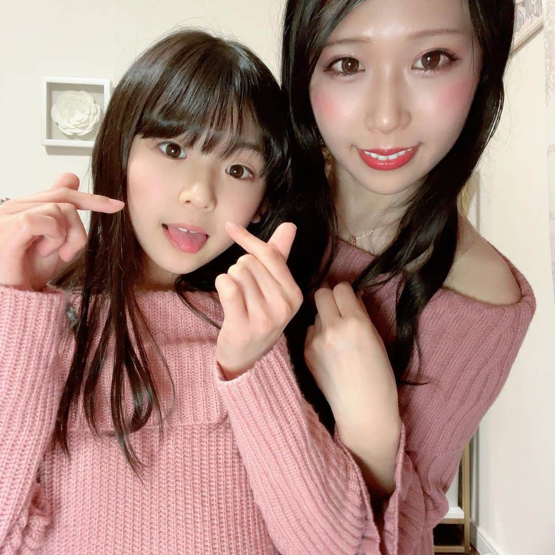 ゆわももチャンネルさんのインスタグラム写真 - (ゆわももチャンネルInstagram)「GWは、体調初日から崩してしまいました😭 ただでさえ、引きこもりの毎日だけど更に引きこもり😭  またこうして笑顔で色々撮影できるよう、がんばります💖  #親子 #親子コーデ  #家族写真  #親子リンクコーデ  #リンクコーデ  #shein購入品」5月1日 13時16分 - atsumi.y_m