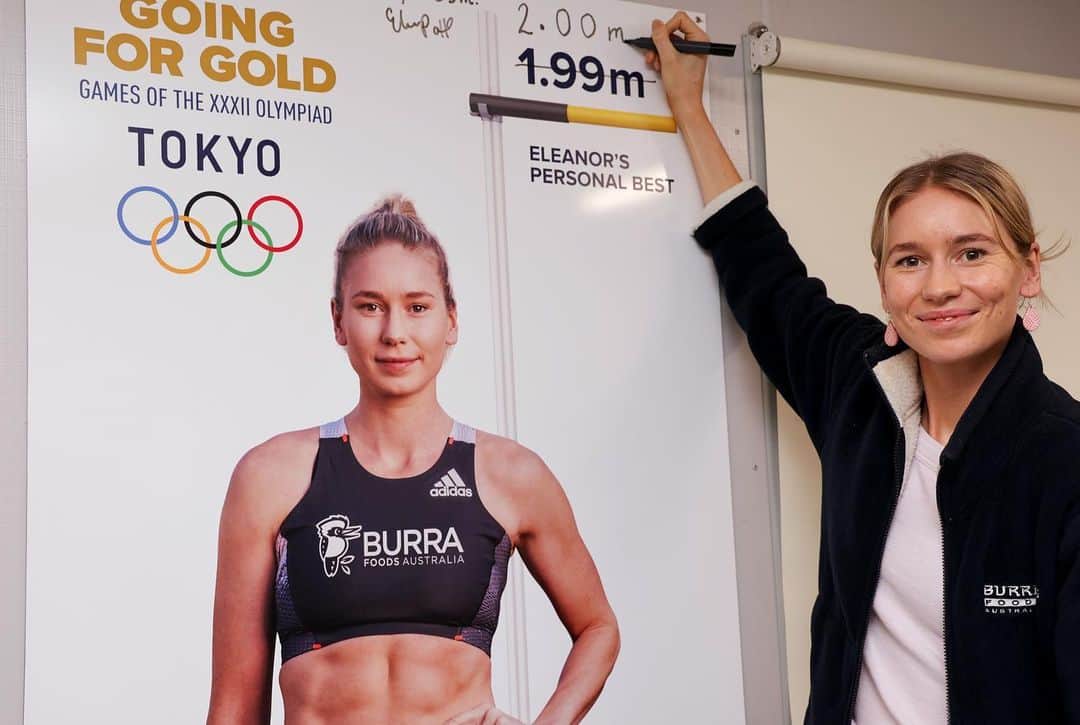 エレナー・パターソンさんのインスタグラム写真 - (エレナー・パターソンInstagram)「Snaps from a recent whirlwind trip back to my home in South Gippsland. It was so great to finally meet my friends from Burra Foods. They have been supporting me these past two years and I am so so grateful to partner with them and have their support. I am a very proud Gippy girl and so proud to be supported by the best in Gippsland.  I even took my parents along because I’m never home & so made them spend all their time with me mwahah」5月2日 17時20分 - eleanorpatterson