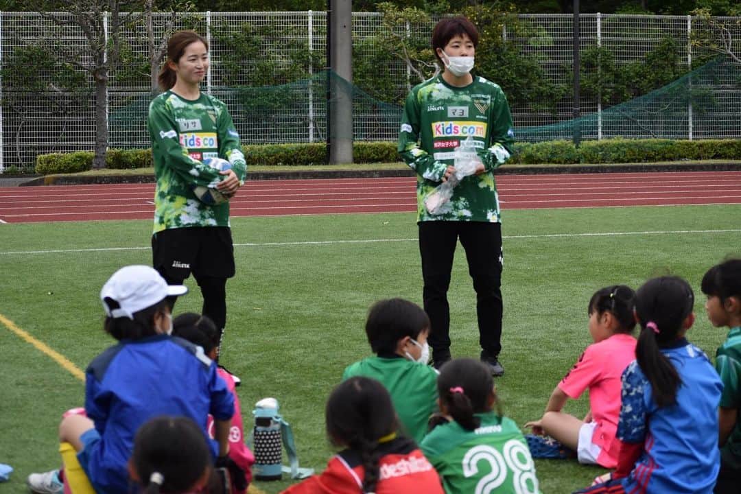 清水梨紗さんのインスタグラム写真 - (清水梨紗Instagram)「. We Action Day💛💛  #日テレ東京ヴェルディベレーザ  #weリーグ」5月2日 22時20分 - risa_shimizu_2