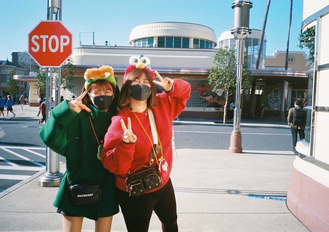 いちえ（夜のひと笑い）さんのインスタグラム写真 - (いちえ（夜のひと笑い）Instagram)「ゆいちゃんお誕生日おめでとうございます🎉こんなファン思いで友達想いな人に出会えて私はほんまに幸せです！出会ってくれて、仲良くしてくれてありがとうございます☺️❤️これからもずっと大好きです！」5月3日 1時08分 - hnkichie27