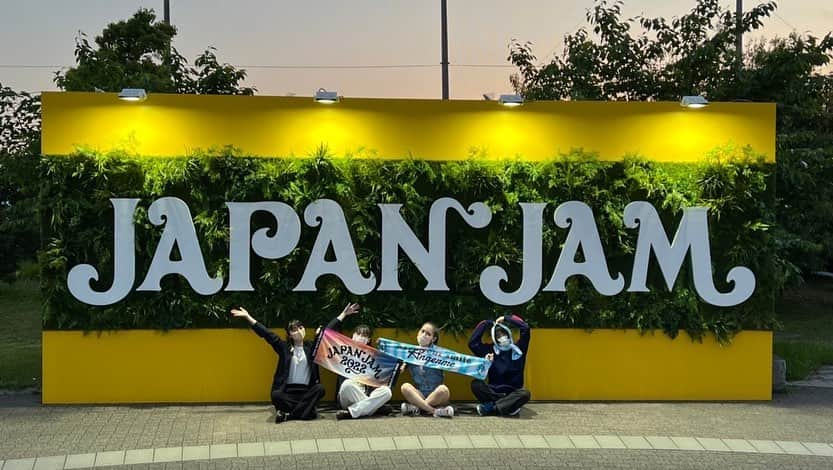 上國料萌衣さんのインスタグラム写真 - (上國料萌衣Instagram)「⁡ ⁡ JAPAN JAMありがとうございましたー！！ ⁡ 最高に楽しかった！！！ こんなにすごい景色を見れてとても幸せです！！ 改めてフェスの素晴らしさを全身で感じましたね！ 今はテンション上がりまくりで 何を書けばいいのか、 頭がびっくりするくらい回らないのですが、 これからもまだまだアンジュルム全員で成長して、たくさんの方に届くパフォーマンスが出来るように頑張ろうと思いました！！ 今日は本当にありがとうございました！！！ ⁡ ⁡ #JAPANJAM #JAPANJAM2022 #JJ2022 #アンジュルム #angerme」5月3日 20時48分 - moe_kamikokuryo.official