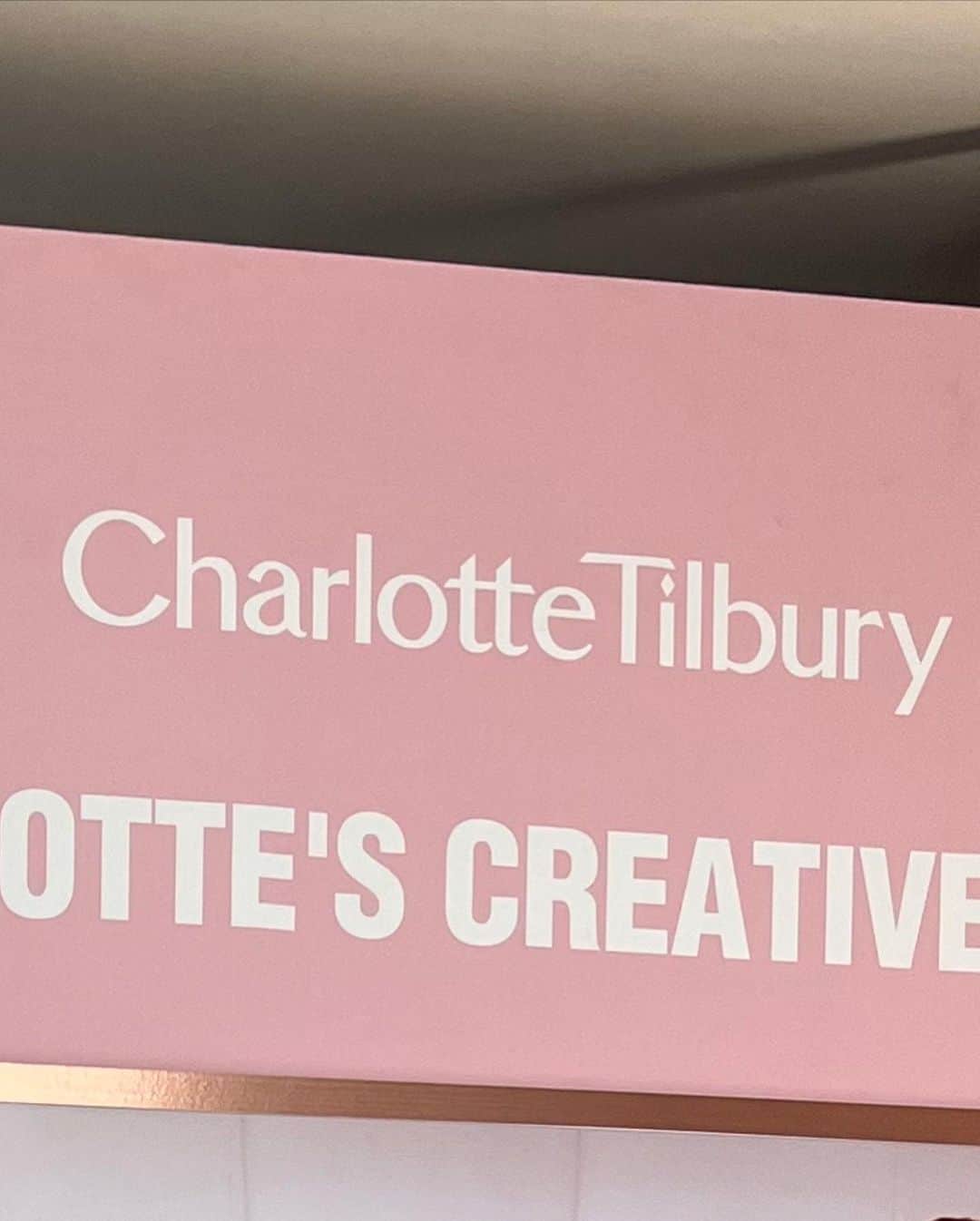 ハン・ソヒさんのインスタグラム写真 - (ハン・ソヒInstagram)「오늘 @charlottetilbury 💝」5月3日 21時26分 - xeesoxee