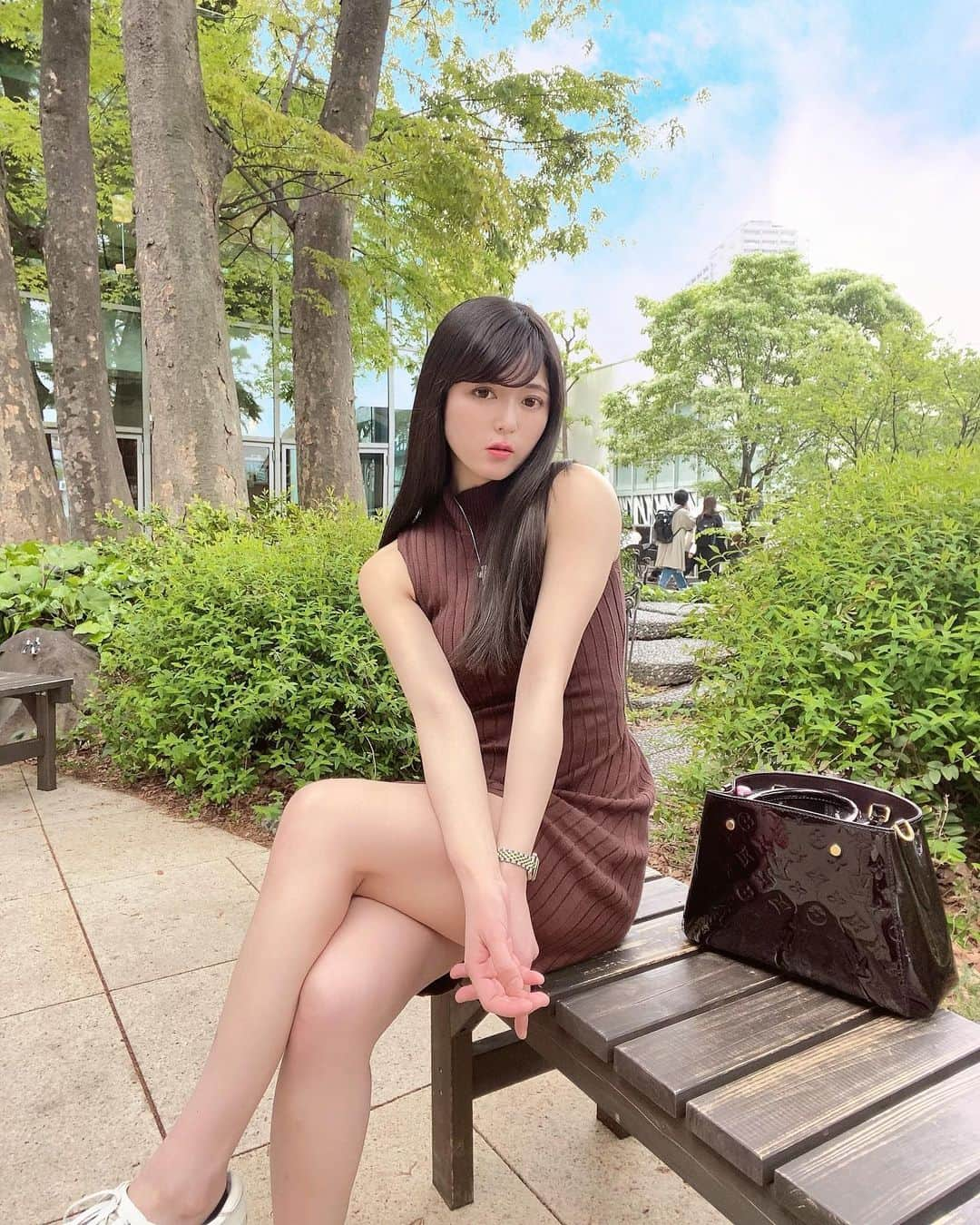 AYUNAさんのインスタグラム写真 - (AYUNAInstagram)「お疲れ様です🧚‍♀️ 今日は結構お散歩したな🚶‍♀️ お休みなさい🐑🌙  #蔦屋書店#蔦屋#代官山#代官山蔦屋#代官山蔦屋書店#代官山カフェ#カフェ巡り#代官山カフェ巡り#書店#ワンピース#ワンピ」5月3日 21時44分 - ayuna_0404