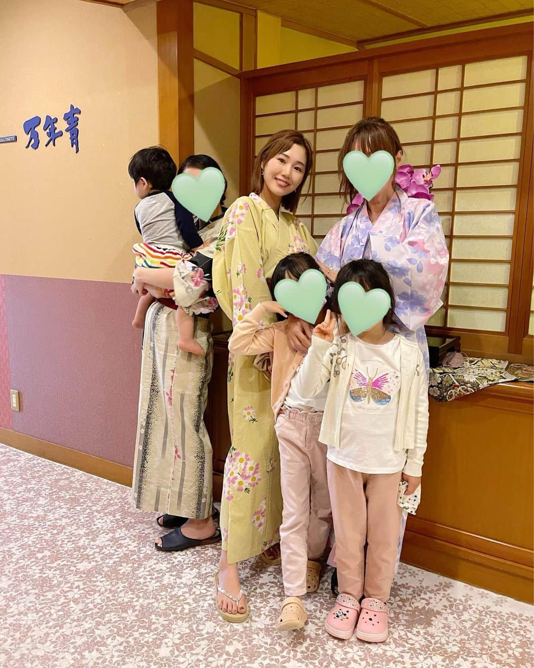 ほしのこさんのインスタグラム写真 - (ほしのこInstagram)「福島のいわきへ…♡ 家族みんなでゆっくりできた時間でした😇  そして今日は母と父の結婚記念日💍 改めて3人姉妹の私たちのために夫婦生活を仲良く平和に続けてきてくれて ありがとう🌷」5月5日 16時09分 - hoshinoko728