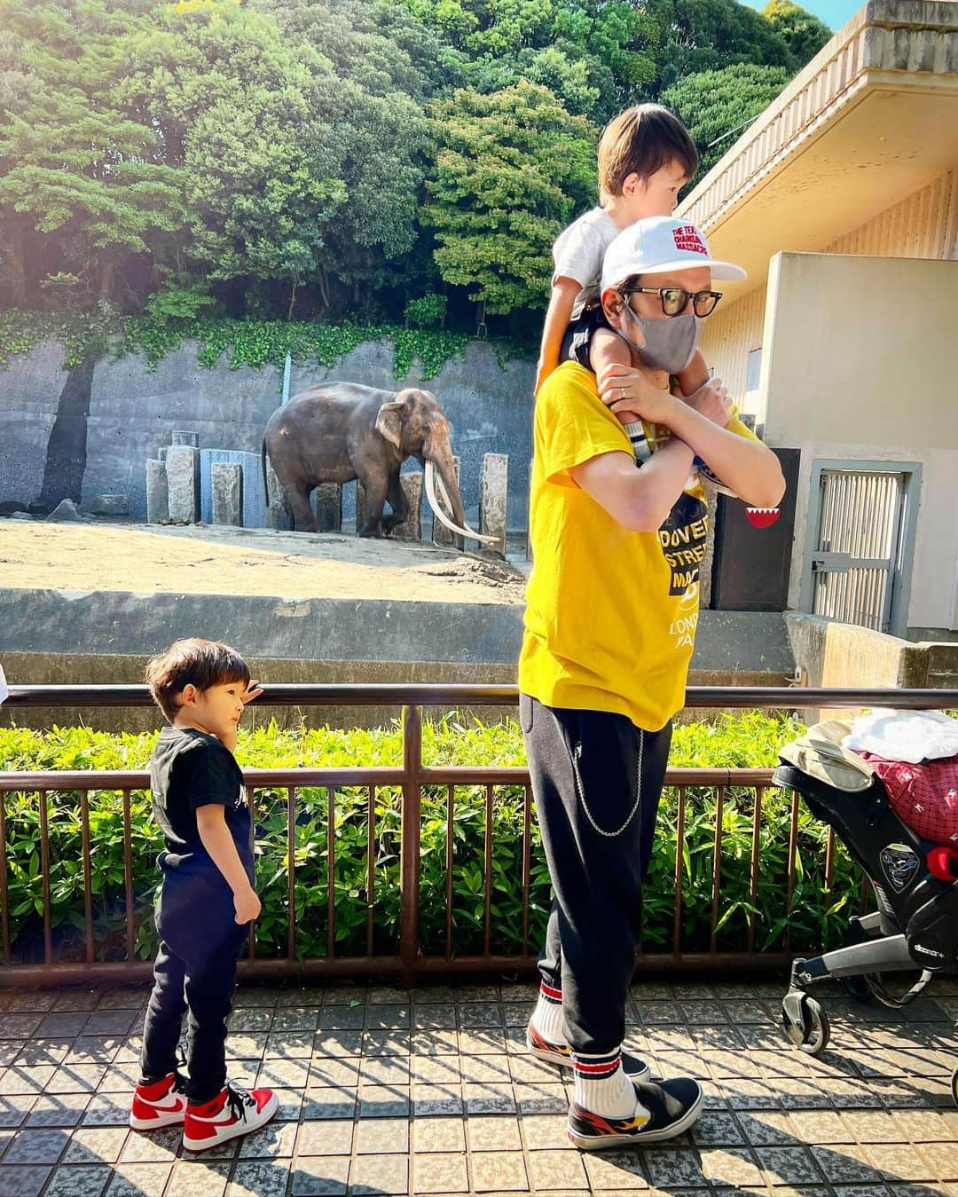 中村獅童さんのインスタグラム写真 - (中村獅童Instagram)「子供の日  #夏幹 #陽喜 #獅童」5月5日 20時35分 - shido_nakamura