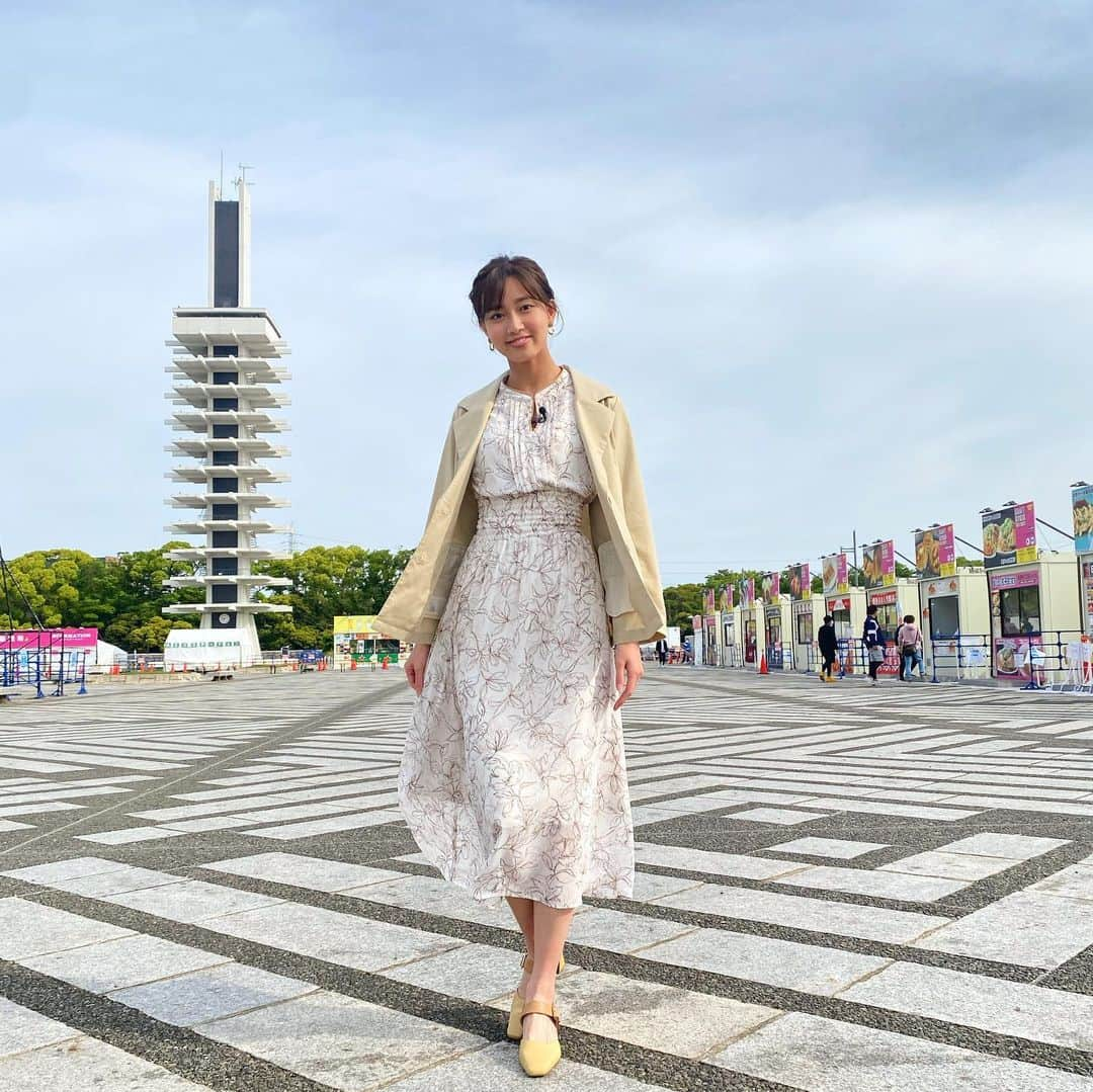 間瀬遥花さんのインスタグラム写真 - (間瀬遥花Instagram)「. 今日のZIP! 生中継は「クラフト餃子フェス」から！🥟 . 食べたのはもちろん、ご紹介しきれなかったものもどれも全部美味しそう😋 何より、フードフェスのようなイベントが久しぶりにできるようになったんだなあとしみじみ、嬉しくなりました . . 衣装: one-piece and jacket… @dazzlin_official  . . . #zip #生中継 #中継 #餃子 #餃子フェス #ギョウザ #ぎょうざ #クラフト餃子フェス #駒沢公園 #駒沢 #駒沢オリンピック公園 #フードフェス #dazzlin #ワンピース #ワンピ #ワンピースコーデ」5月6日 18時11分 - maseharu_929