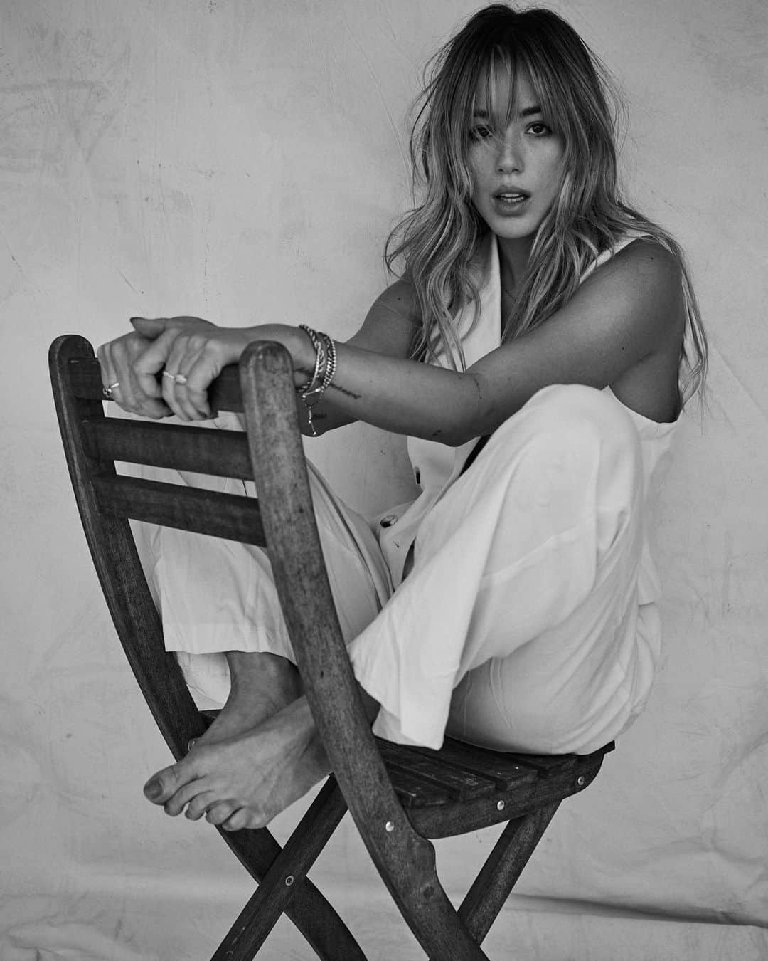 クロエ・ベネットさんのインスタグラム写真 - (クロエ・ベネットInstagram)「yer boyyy in b&w   📷: @ericraydavidson」5月7日 7時31分 - chloebennet