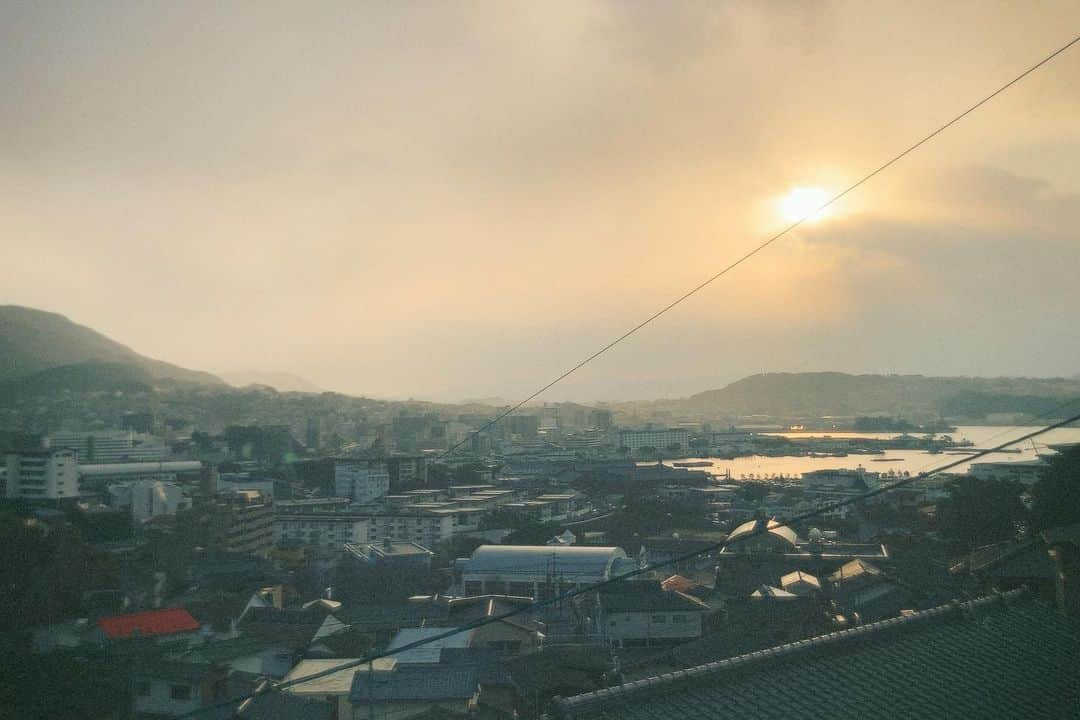 山田杏奈さんのインスタグラム写真 - (山田杏奈Instagram)「本日よる10時からNHKドラマ「17才の帝国」第一話です。 おたのしみに！」5月7日 8時26分 - anna_yamada_