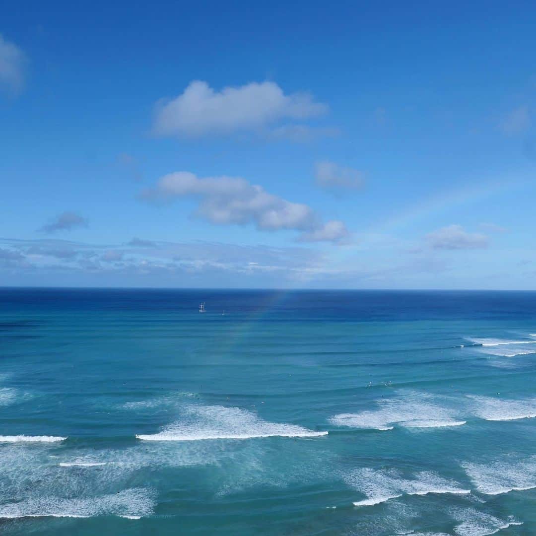 中川珠里さんのインスタグラム写真 - (中川珠里Instagram)「.  毎日思いつきで行動  久しぶりにゆとりある時間を過ごせている😌  #Jの子連れ旅#hawaii」5月7日 18時59分 - juri1104