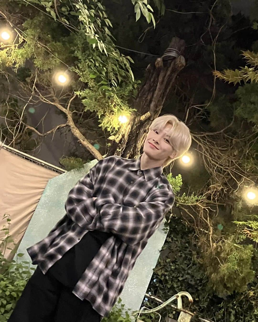 Stray Kidsさんのインスタグラム写真 - (Stray KidsInstagram)「🌳 #StrayKids#STAY#OOTD #IN스타그램#🦊」5月7日 21時05分 - realstraykids