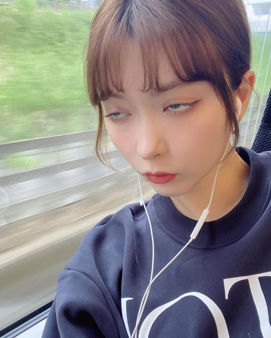 八木アリサさんのインスタグラム写真 - (八木アリサInstagram)「🛤🥺インスタ迷子、自撮り迷子。」5月7日 21時23分 - alilouss