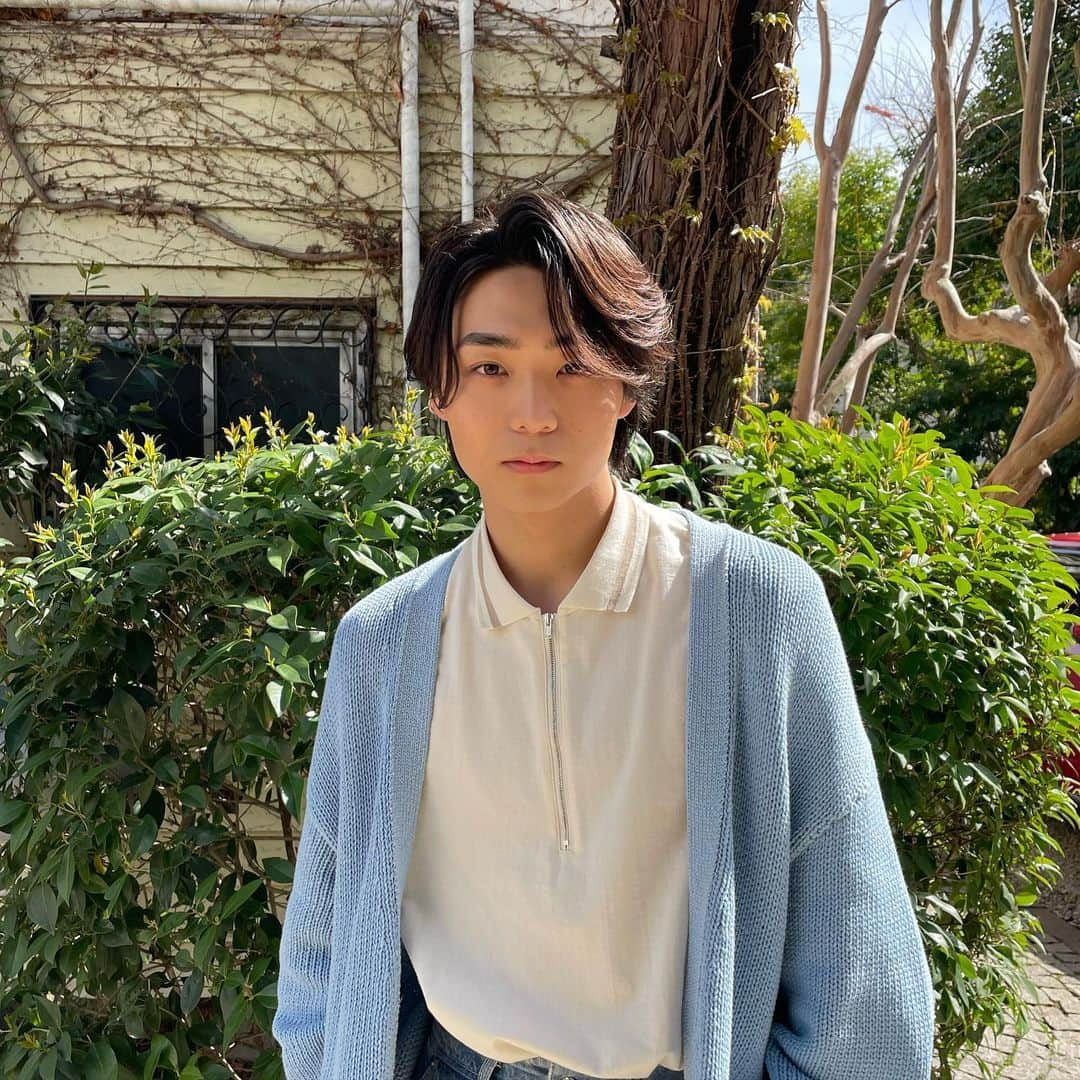 八村倫太郎（WATWING）さんのインスタグラム写真 - (八村倫太郎（WATWING）Instagram)「#君の花になる #8LOOM」5月8日 22時40分 - rintaro_watwing