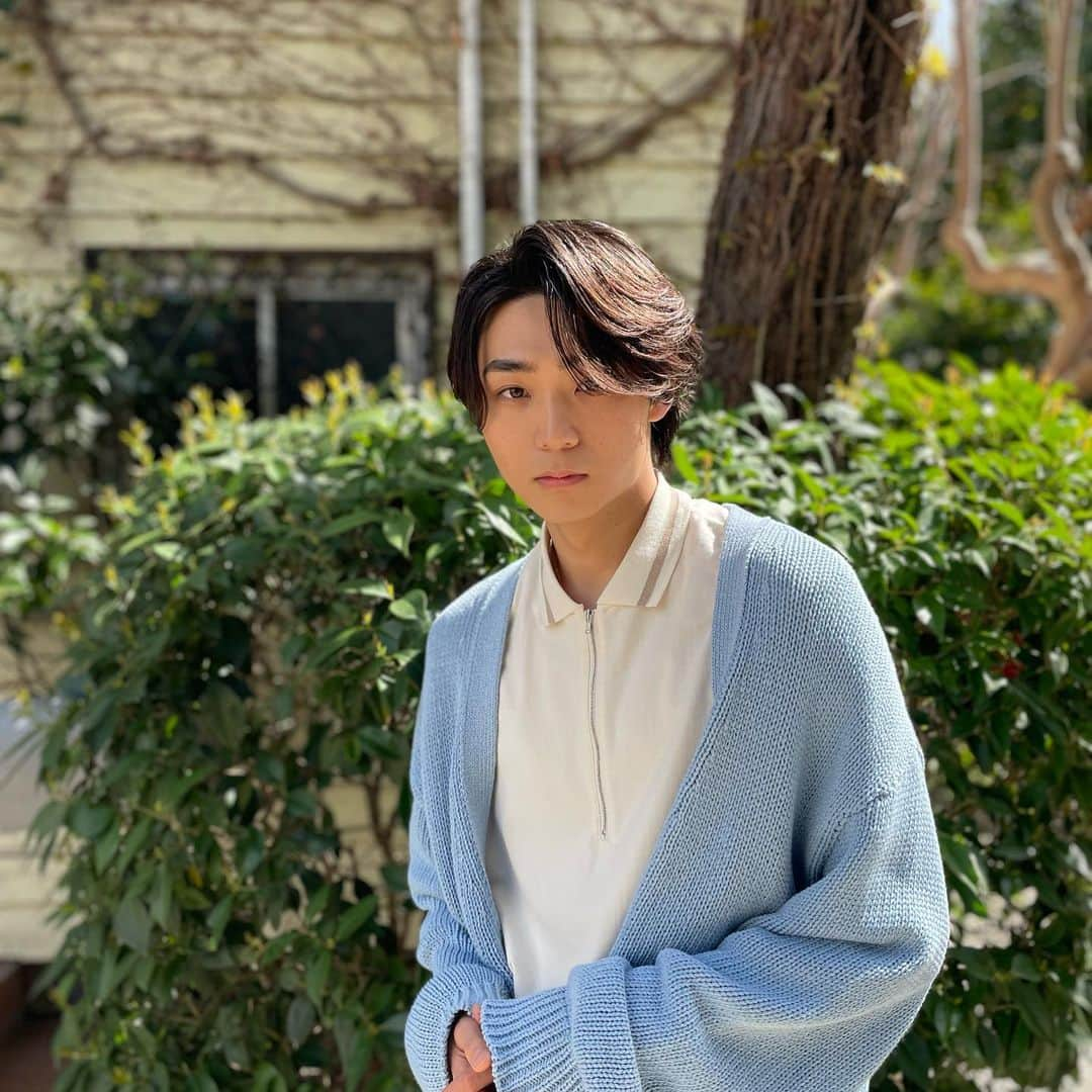 八村倫太郎（WATWING）さんのインスタグラム写真 - (八村倫太郎（WATWING）Instagram)「#君の花になる #8LOOM」5月8日 22時40分 - rintaro_watwing