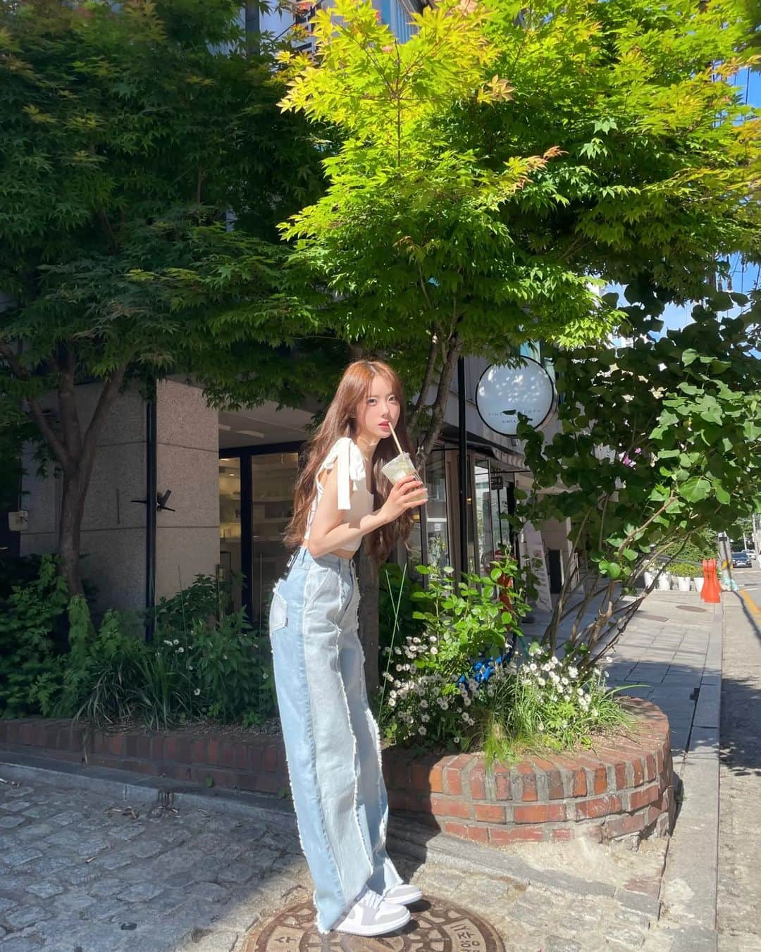 ルダさんのインスタグラム写真 - (ルダInstagram)「광합성🌱」5月9日 17時48分 - e_lludda