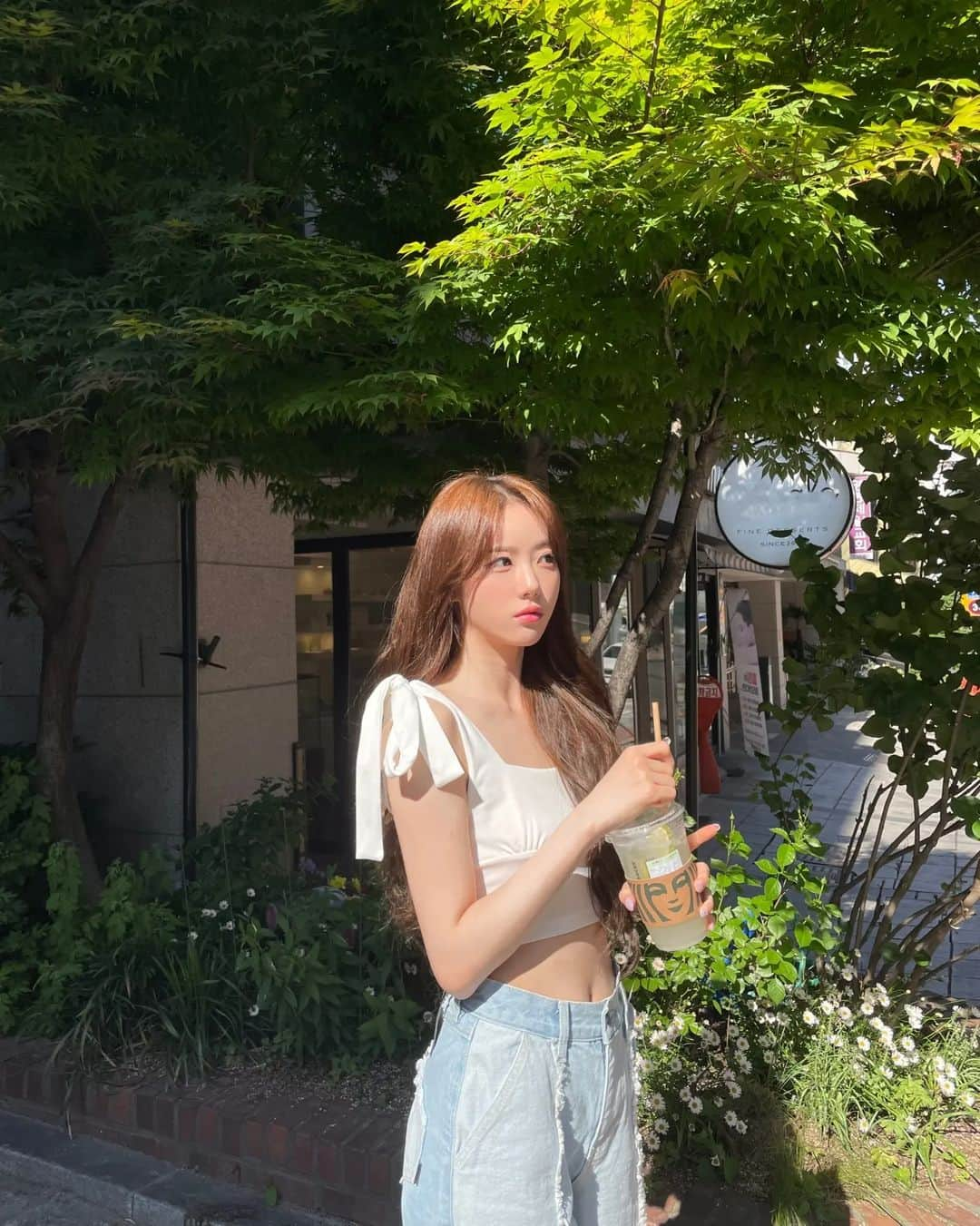 ルダさんのインスタグラム写真 - (ルダInstagram)「광합성🌱」5月9日 17時48分 - e_lludda