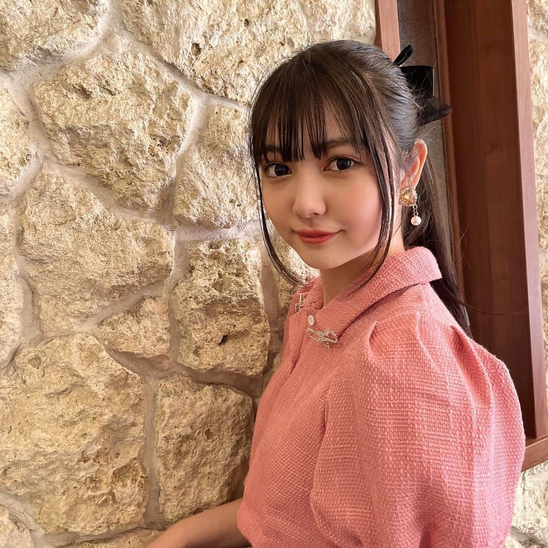 菅井純愛さんのインスタグラム写真 - (菅井純愛Instagram)「・  今日はPINKの気分🎀  皆さん明日も学校とお仕事頑張って下さい〜  ┈┈┈┈┈┈┈┈┈┈┈┈┈┈┈┈┈┈ 誌面アンケート報告ストーリー消えてしまっていて返信出来ていない方もいるのでその方はもう一度ストーリーなどしてくれると嬉しいです！   #06  #06년생  #0607students  #15yearsold  #fashion  #fashionstyle  #japanesegirl  #韓国ファッション  #pink  #pinkpinkpink  #ポニーテール  #173cm  #高校生  #makeup  #beauty  #jk  #jk1  #jkブランド  #ピンクコーデ  #고등학생  #핑크네일  #오오티디  #셀카  #패션  #패션스타그램  #뷰티  #ファッション  #コーデ  #ヘアアレンジ」5月9日 22時19分 - aria_sugai