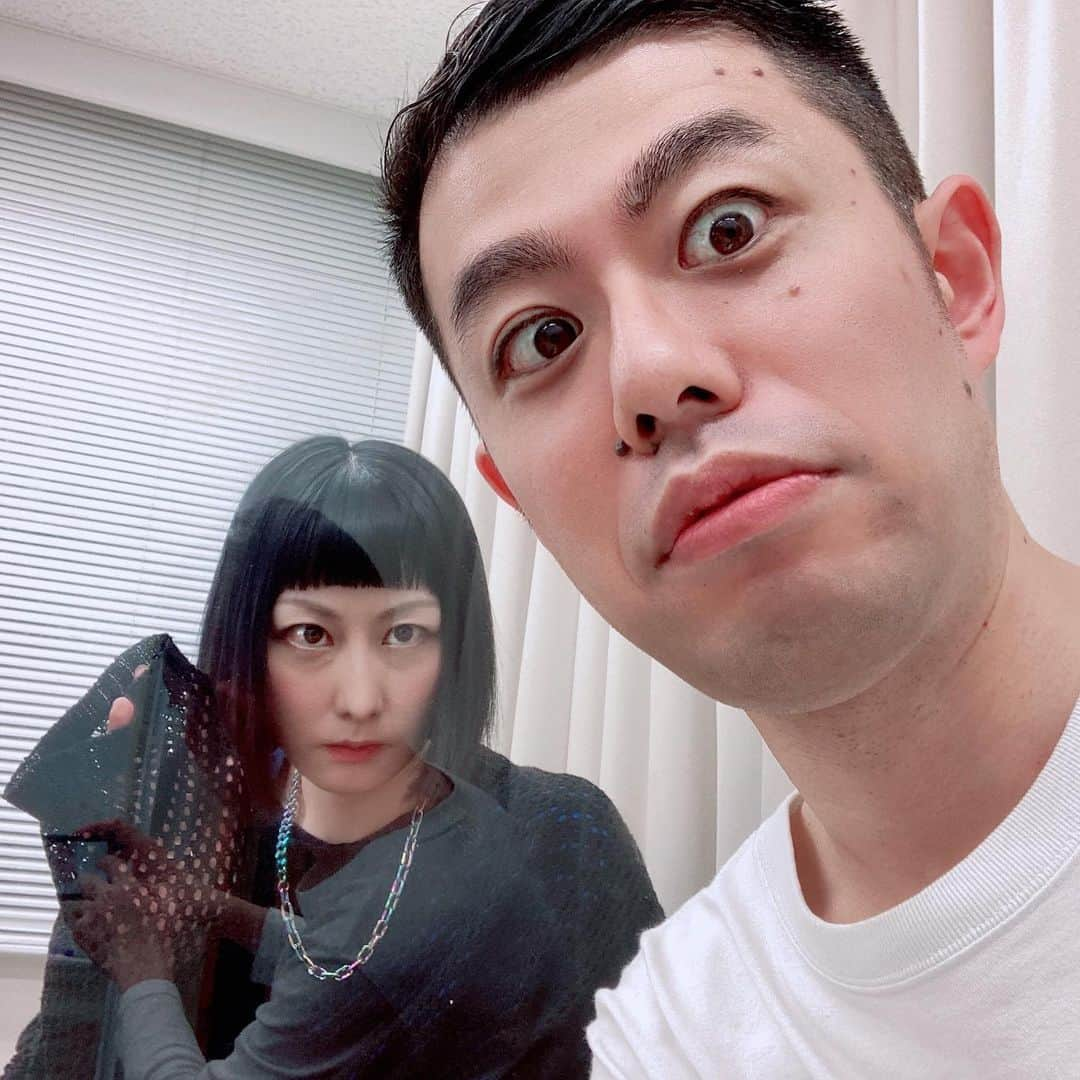 鳥居みゆきさんのインスタグラム写真 - (鳥居みゆきInstagram)「19時からニコ生 ようへいと 今日こそはデロリアンはデロリアンになるか」5月11日 18時53分 - toriimiyukitorii