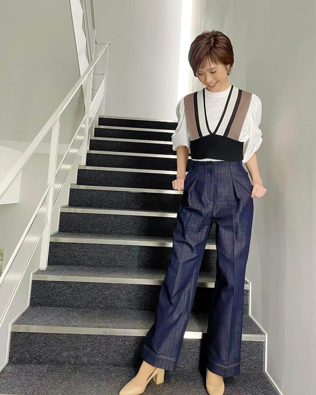 今村涼子さんのインスタグラム写真 - (今村涼子Instagram)「#衣装#Antissu #Jチャン天気#クレヨンしんちゃん天気」5月11日 20時21分 - ryoko.imamu
