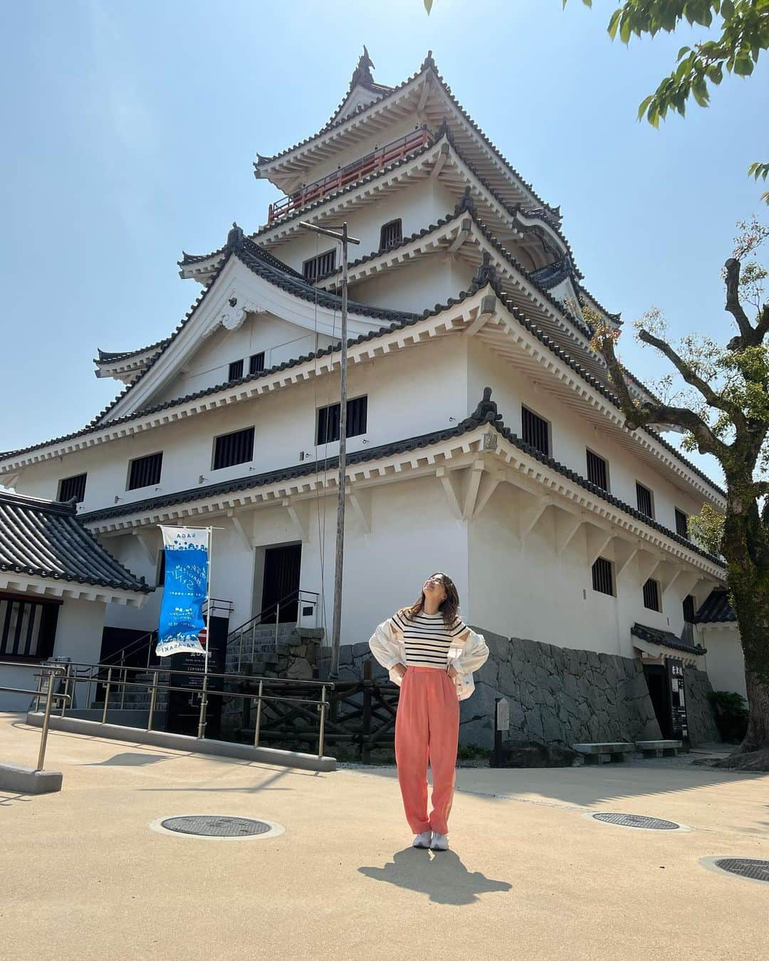 戸田れいさんのインスタグラム写真 - (戸田れいInstagram)「昨日とは違うタイプの城🏯🥷🖤」5月13日 20時50分 - rei_toda