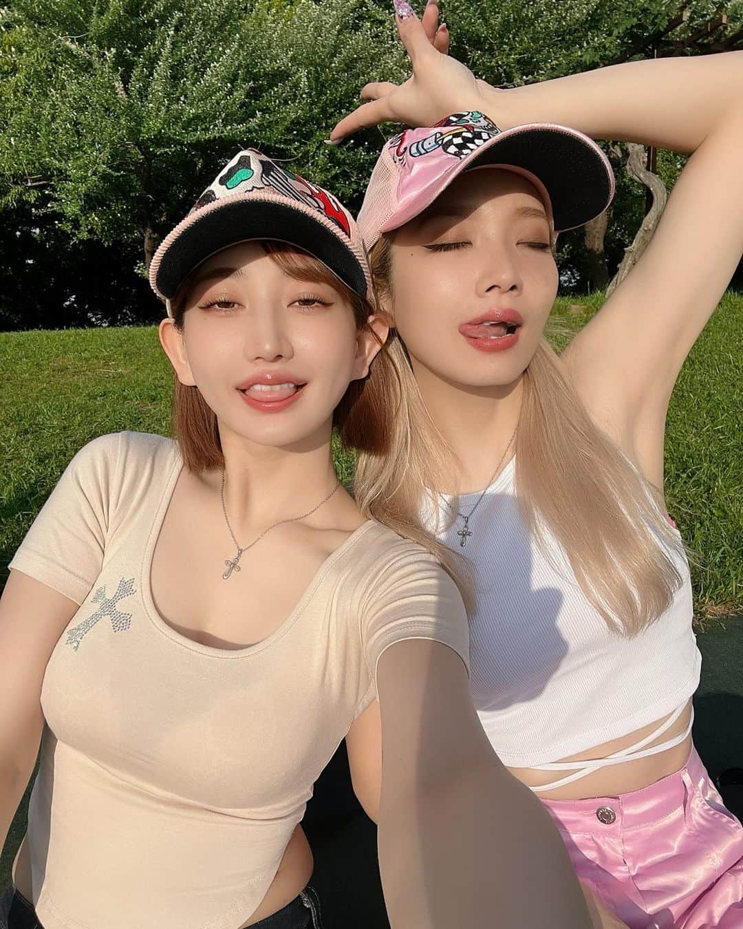 月城まゆさんのインスタグラム写真 - (月城まゆInstagram)「🫧˚✧₊⁎little twin stars⁎⁺˳✧༚🫧  しゅきぴの誕生日一緒に過ごせて 幸すぎた🫶💖💖💖 ほんまにいつもありがとう🧝🏻‍♂️💖 だいすき🫶🫶🫶🫶」5月13日 23時23分 - xo_mayu_xo