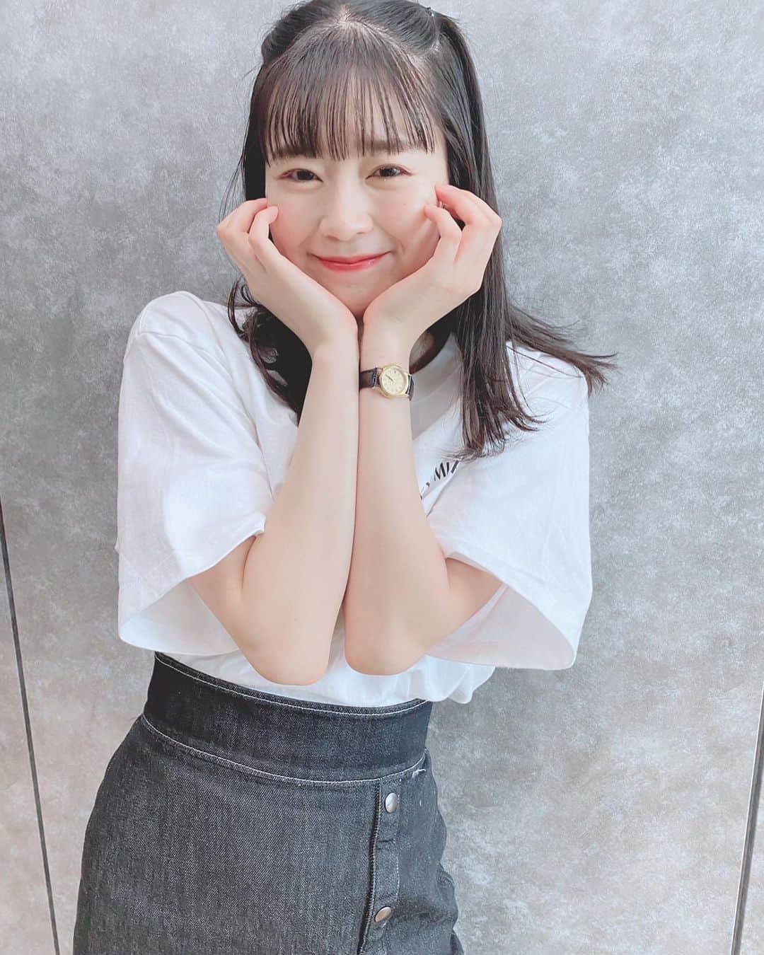 坂井仁香さんのインスタグラム写真 - (坂井仁香Instagram)「ちょびっとハーフツイン👶❤️  #ハーフツイン #私服 #honeymihoney #ハニーミーハニー #スカート #リエルリシェ#rielle_riche #Tシャツ #ビックTシャツ #坂井仁香 #ひとちゃん #超ときめき宣伝部 #超とき宣」5月14日 12時12分 - hitoka_sakai_official