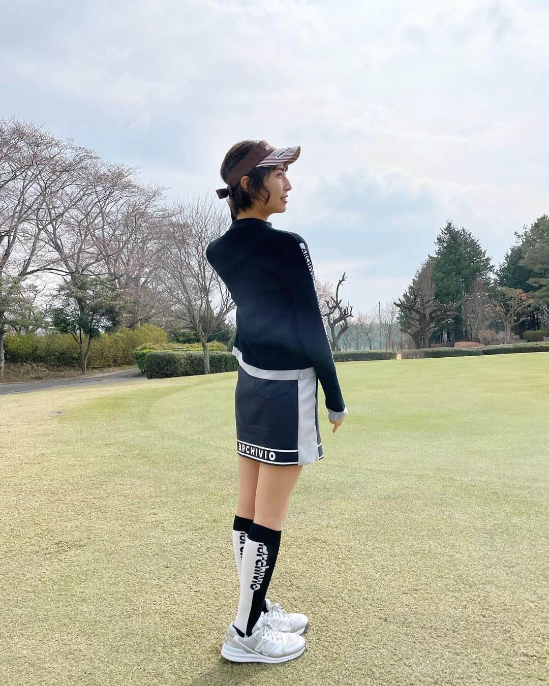 米澤有さんのインスタグラム写真 - (米澤有Instagram)「Black and Brown 🖤🤎  #golf #golfswing #golfwear #golfstagram #yuyonezawa #archivio #golfgirl」5月15日 6時57分 - yu.u.yonezawa