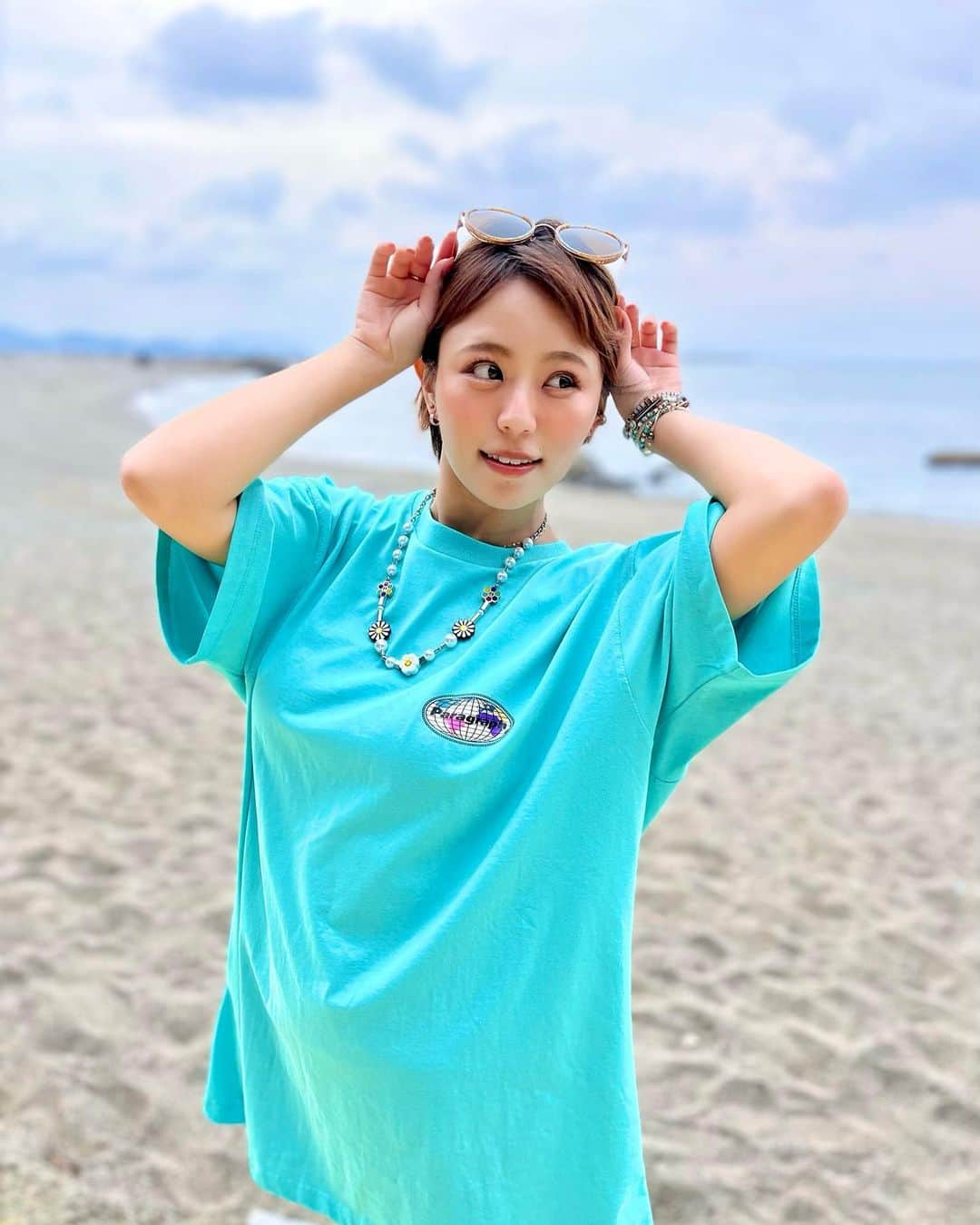 亜矢みつき（神谷充希）さんのインスタグラム写真 - (亜矢みつき（神谷充希）Instagram)「うーみー🌊🏄‍♀️ #海 #sea #夏女」5月17日 17時21分 - ma.yamitsuki