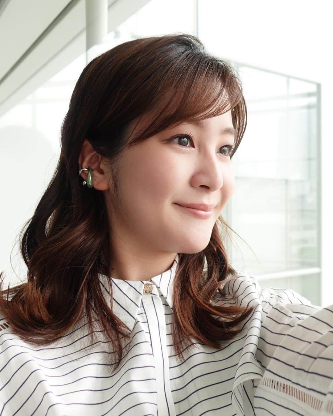 林美桜さんのインスタグラム写真 - (林美桜Instagram)「. 韓国ドラマ #グリーンマザーズクラブ に絶賛はまってます。 #私の解放日誌 もいい…🥹 時間が足りない。 . 衣装👗 #ワイドスクランブル 1〜3枚目 ワンピース @celford_official アクセサリー @ete_official  4.5枚目 ワンピース @herlipto アクセサリー @lanvin_en_bleu_womens  6枚目 ブラウス @its_international_official_ スカート @supericloset_ined_official アクセサリー @ete_official  . #韓国ドラマ#アナウンサー#衣装#夏コーデ#그린마더스클럽 #나의해방일지」5月17日 19時21分 - miou0hayashi