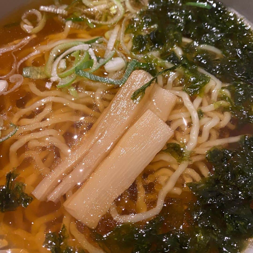 真奈さんのインスタグラム写真 - (真奈Instagram)「名古屋滞在中は毎日ドーミーインでサウナいただいておりました。 ほんで初めて夜鳴きそばも いただきました☺️🍜嬉  (いつも食べたいなぁと思ってたけどなかなか食べれなかった)  #サウナ　#夜鳴きそば」5月18日 12時52分 - manatmnt0116