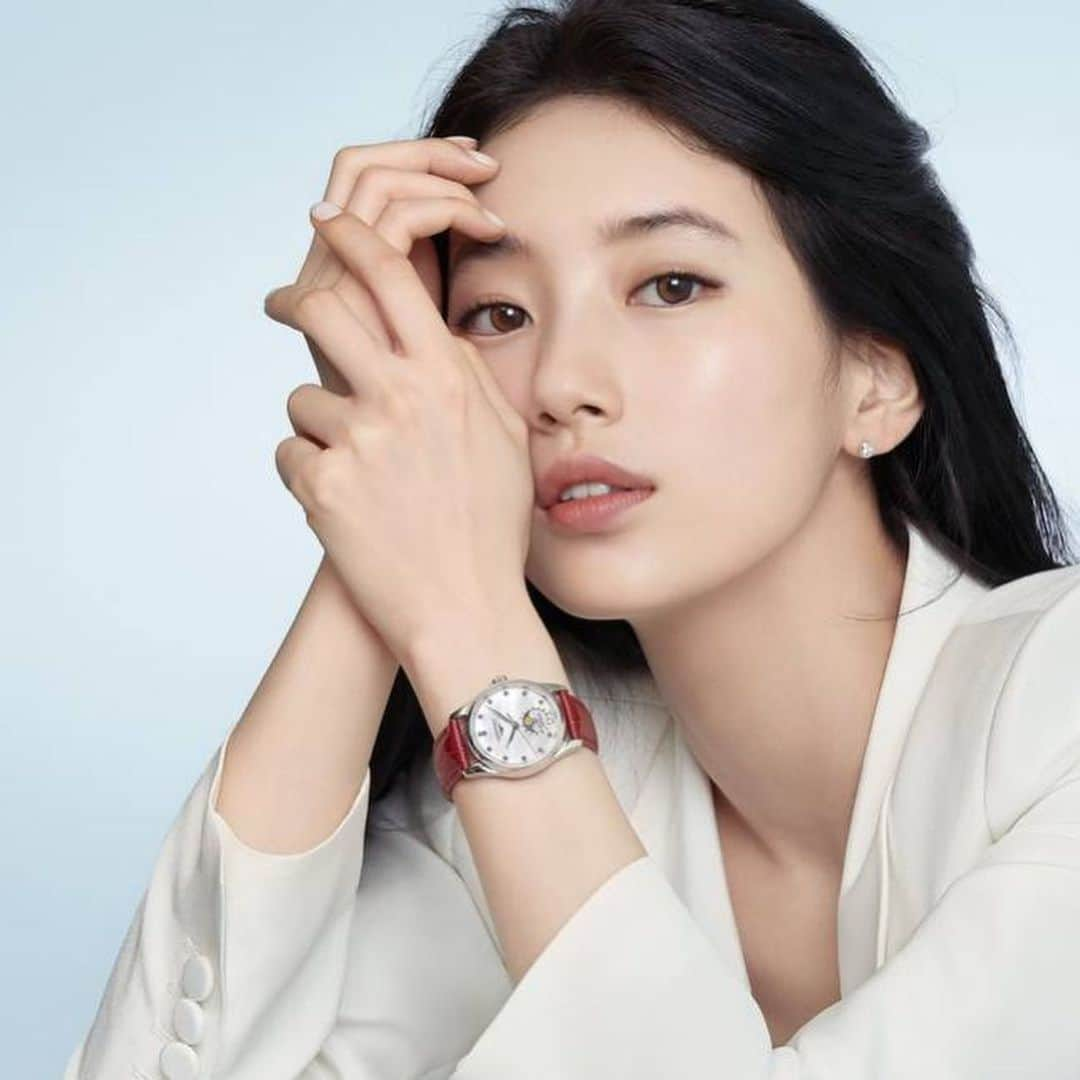 ペ・スジさんのインスタグラム写真 - (ペ・スジInstagram)「론진 🕰 🤍 @longines」5月18日 16時43分 - skuukzky