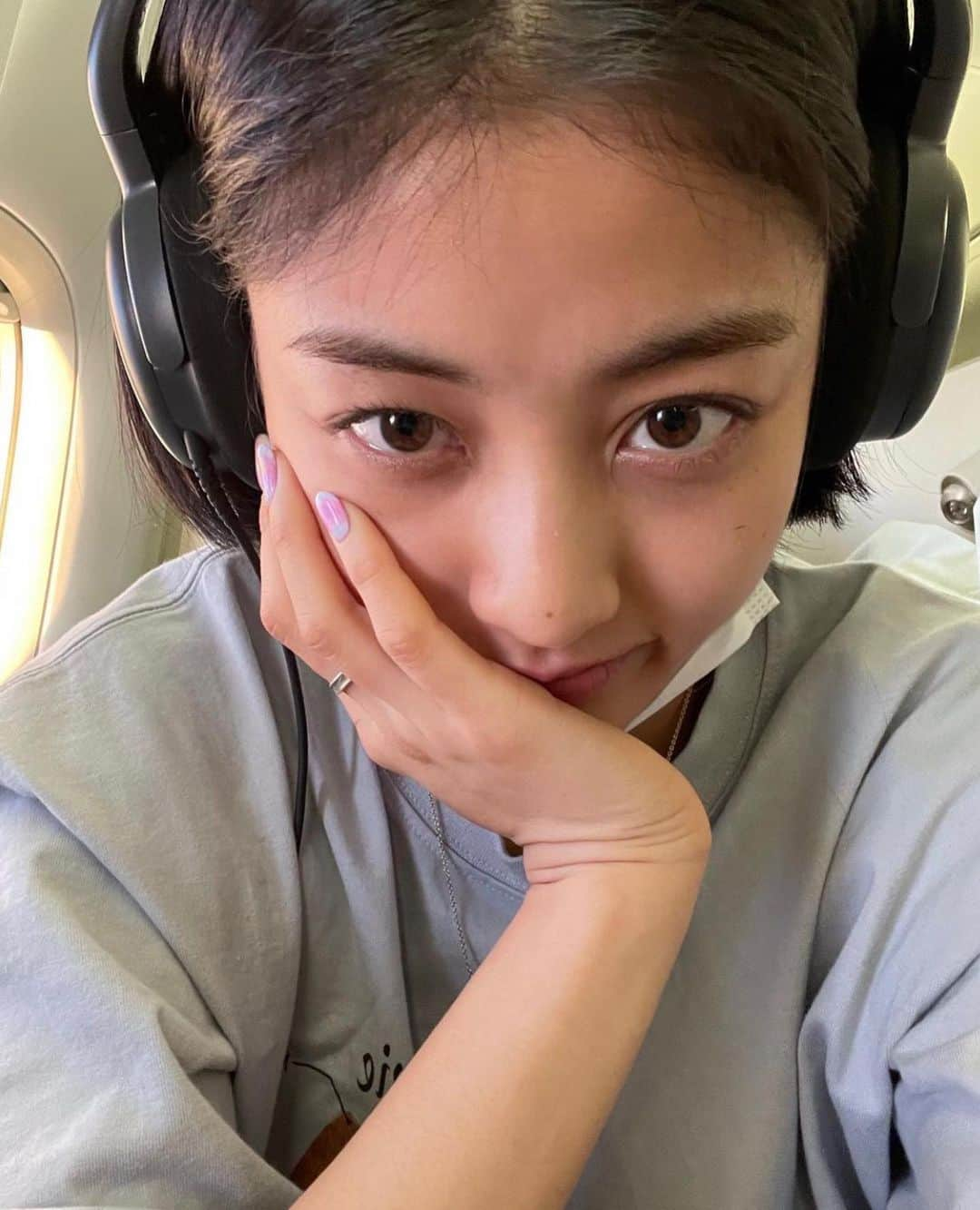 ジヒョさんのインスタグラム写真 - (ジヒョInstagram)「♡ good morning everyone<333⠀ —」5月18日 19時58分 - jypjihyo