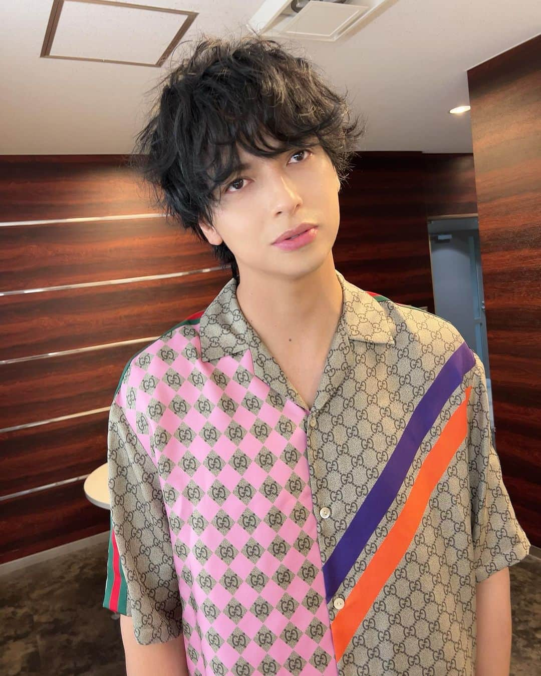 川崎希さんのインスタグラム写真 - (川崎希Instagram)「この写真sisterにそっくり🐣  @alexanderfriends」5月20日 12時11分 - kawasakinozomi