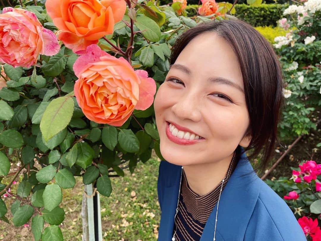 小島梨里杏さんのインスタグラム写真 - (小島梨里杏Instagram)「ほころび🍊🍊  週末も気張ってこーう！👉🏻」5月21日 9時13分 - r_riria