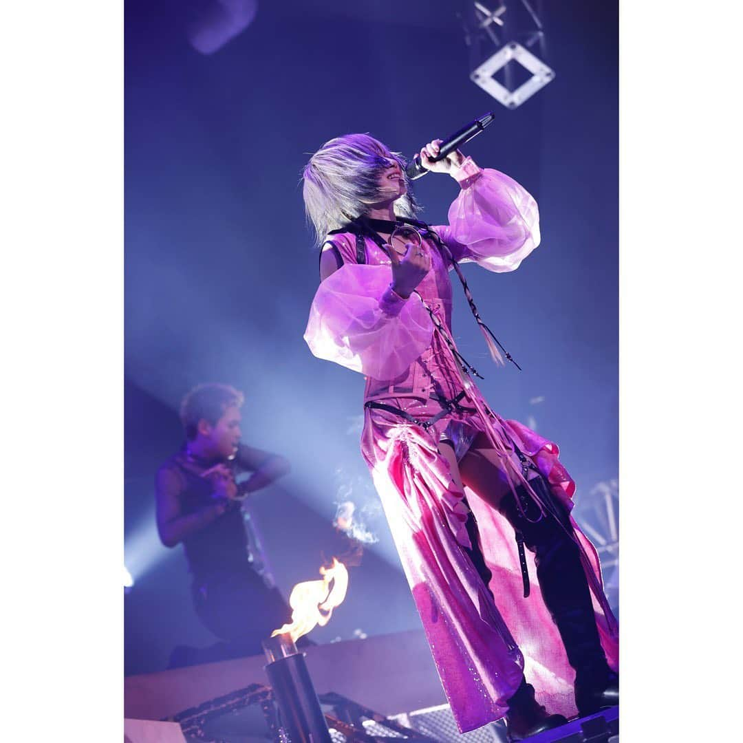 REOLさんのインスタグラム写真 - (REOLInstagram)「#Reol Oneman Live2022 #激情アラート at.ZEPP HANEDA DAY1  Photo by @tsukasamiyoshi  #Reol激情 ❤️‍🔥❤️‍🔥❤️‍🔥」5月21日 20時23分 - rrreol999