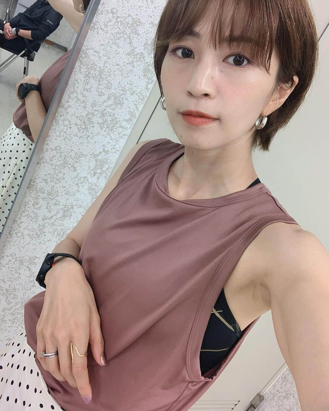 安田美沙子さんのインスタグラム写真 - (安田美沙子Instagram)「東北希望の襷マラソン🏃‍♀️  ハーフマラソンスタートしております。 私はこの後5キロ走ります✨  マルシェにも行きましたが、ブースの芋煮があったかーくて美味しいので、走り終わったら方はぜひ！！あたたまってください！  天童の地を一歩一歩大切に 踏み締めて、みんなで心をひとつにして、復興を祈りたいと思います。  地産地消もまた復興。 その土地をみなさんで味わいたいと思います。  襷を繋ぐこと2県目。私には何が出来るのだろうと自問自答しますが、こうしてみなさんで集まってその場所を知ること、走ること、盛り上げること。。 何かが、誰かの笑顔に繋がれたらと思います。  笑顔でみなさんと触れ合えたらと思います。  #東北希望の襷マラソン  @chefoodo #芋煮 @hereiam.official」5月22日 10時39分 - yasuda_misako