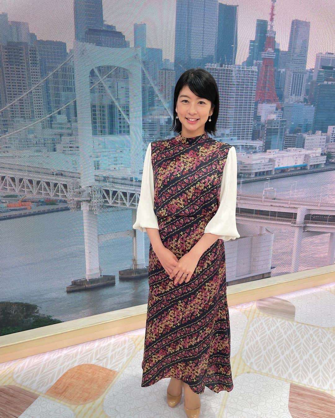 フジテレビ「プライムニュース イブニング」さんのインスタグラム写真 - (フジテレビ「プライムニュース イブニング」Instagram)「各地で晴れ間がもどり過ごしやすい一日となりましたね。 明日以降、天気がくずれる地域もあるそうです。 お出かけの際は注意してくださいね。  きょうもご覧いただきありがとうございました！  生野アナ #LOVELESS @loveless___official #ANTEPRIMA @anteprima_japan  小室アナ #ESICA @esica.official #clear @clear.official  #生野陽子 @yoko_shono #小室瑛莉子 @komuro.eriko  #奥寺健 @fujitv_announcer #永尾亜子 @ako_nagao #フジテレビ #アナウンサー #ニュース」5月22日 18時12分 - livenews_it