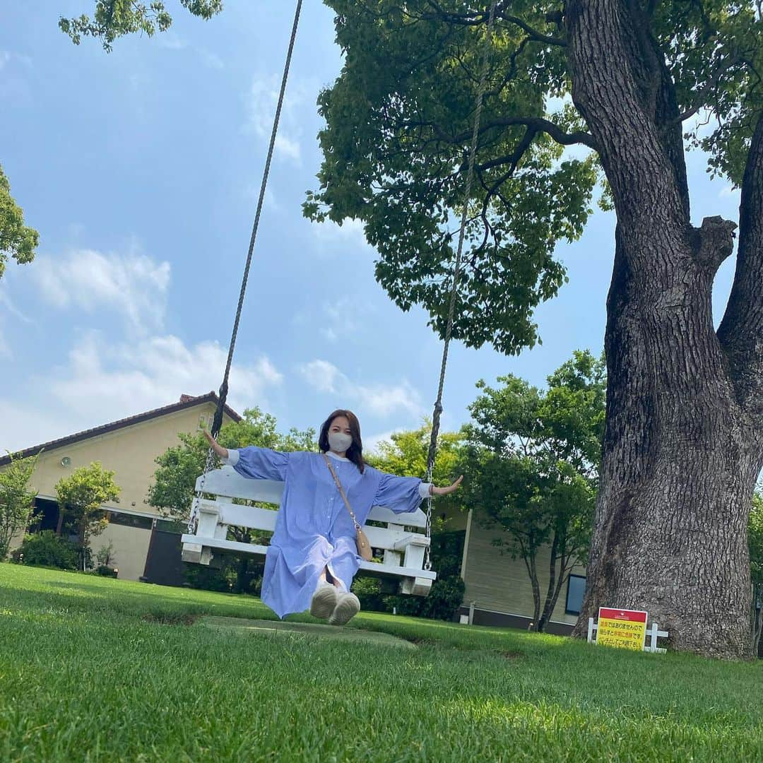 瀬戸山清香さんのインスタグラム写真 - (瀬戸山清香Instagram)「宮崎帰ってたよ〜🏝  海も行ったし、釣りもしたし、おいしいご飯も食べたし、ブランコも乗ったしw  やっぱのんびりしてて、人がいなくて、ゆったりしてると落ち着きますわ😩✨  結構お天気怪しかったんだけど、お出かけする日は雨降らなくて良かった♪ 夏海行きたいからまた帰りたいけど、北海道行くし🧐  悩ましい…  #宮崎 #都城 #宮崎娘 #九州 #ブランコ #ブランコのハッシュダグあったw」5月23日 0時26分 - setoyama_sayaka