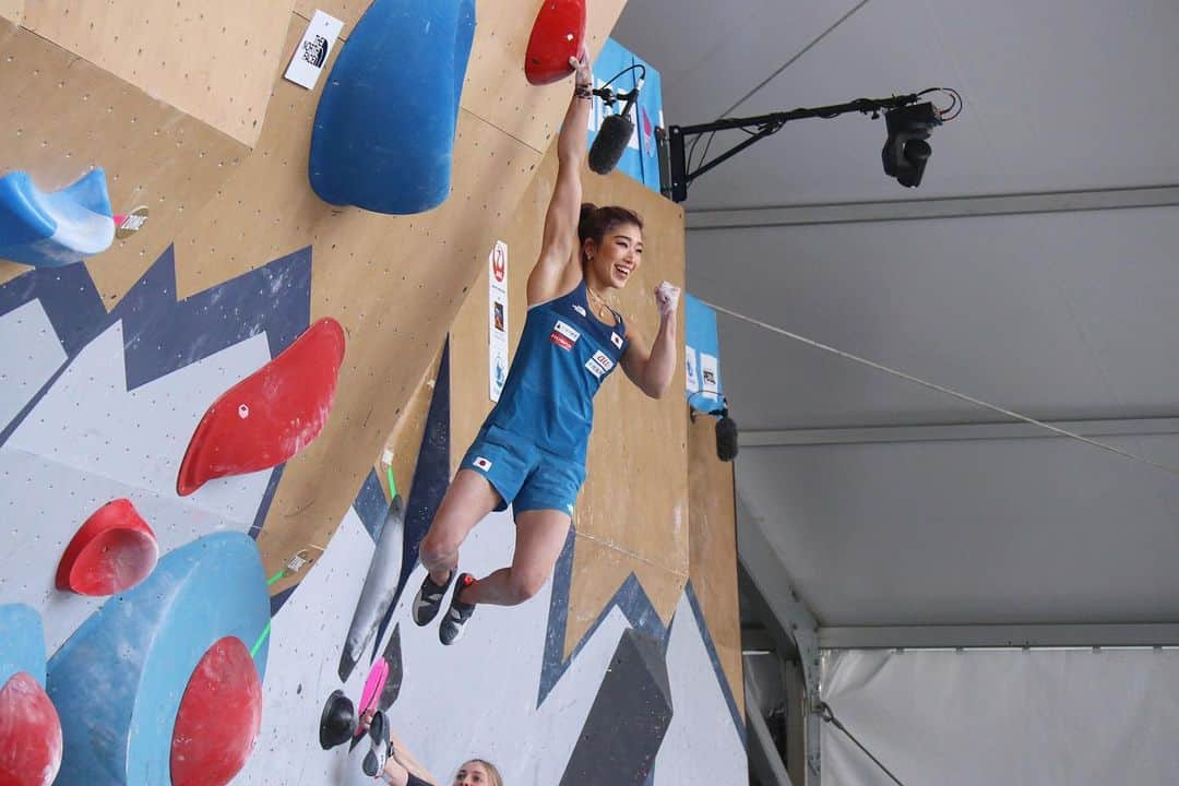 野中生萌さんのインスタグラム写真 - (野中生萌Instagram)「YES, I’m back in the final!! 🔥🔥💪🏽 戻ってきたぜ、決勝！！！！  Pic by @japan_national_climbing_team」5月23日 6時57分 - nonaka_miho