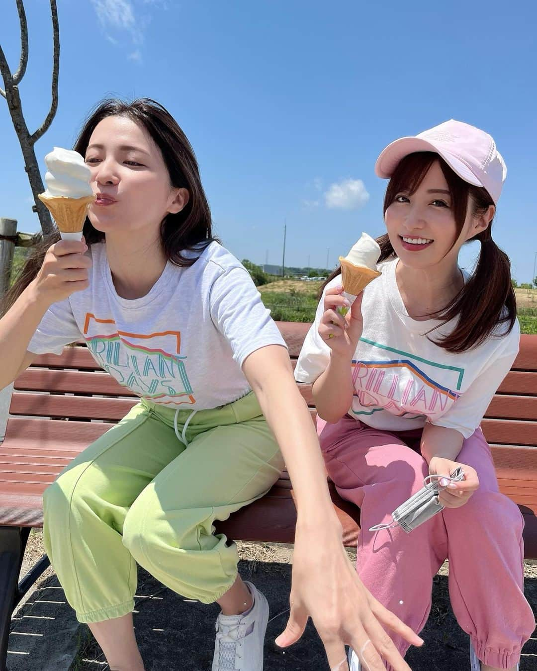 成瀬心美さんのインスタグラム写真 - (成瀬心美Instagram)「🍦  美味しかったなぁアイス✨  ソフトクリームって 本当に好き！  暑くてめっちゃ 溶けまくりましたが🤣  #icecream #🍦」5月24日 13時18分 - coco3ndazo