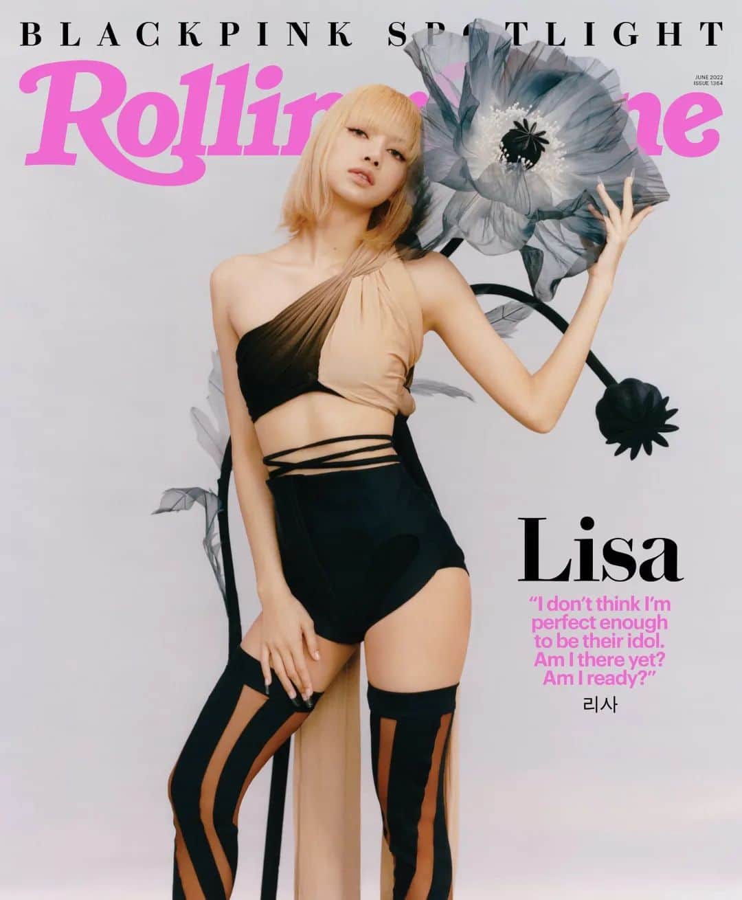 リサさんのインスタグラム写真 - (リサInstagram)「"I want to keep doing what I do within Blackpink," she says. "But personally, I have so many things I want to try" - #LISA on her solo interview with Rolling Stones   #LISAxRollingStone @rollingstone  . . . #LISA #LALISA #리사 #블랙핑크 #BLACKPINK #LALISAMANOBAN #LALISAMANOBAL #blackpinklisa #lisablackpink」5月24日 21時24分 - lisa.blackpink