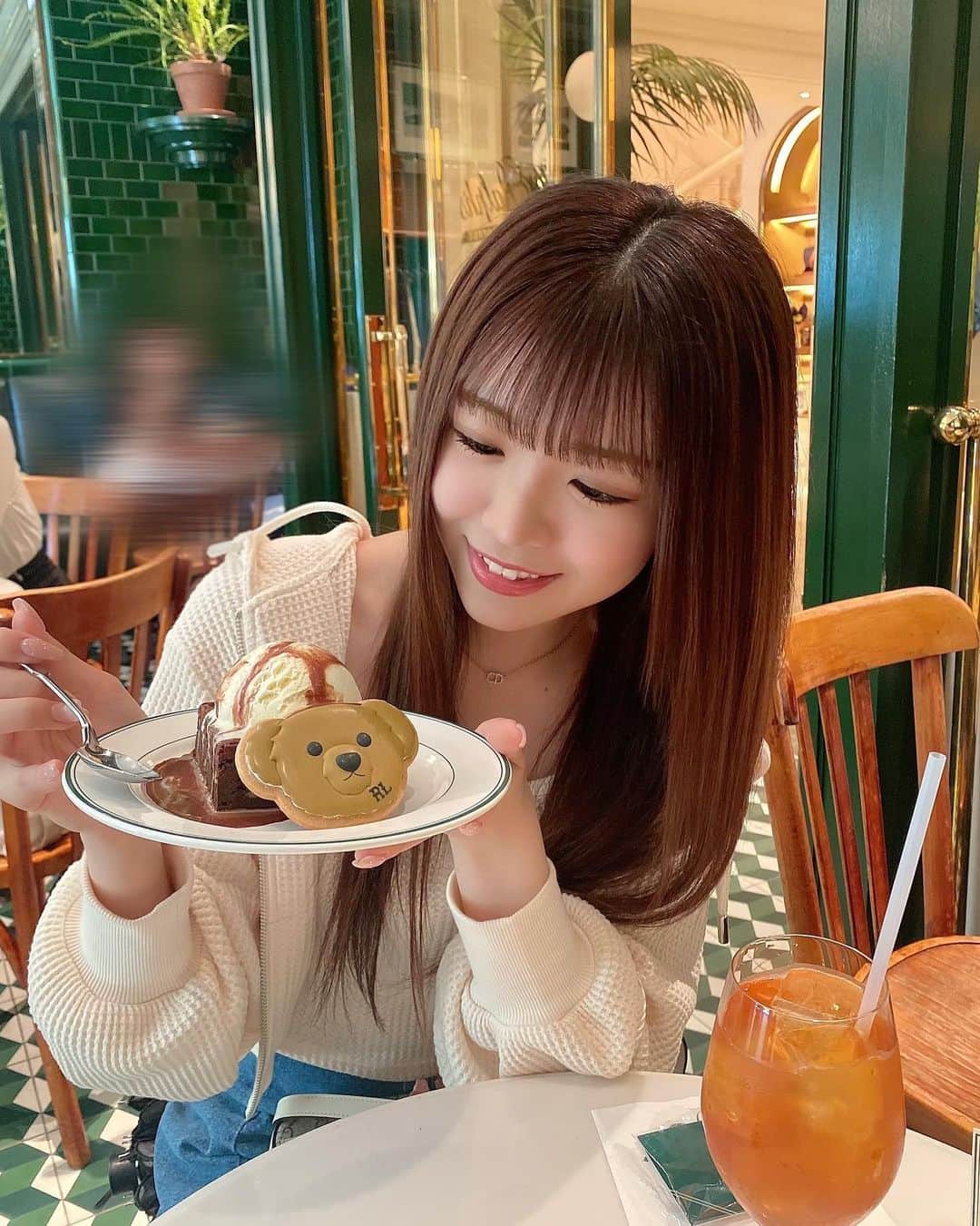 貞野遥香さんのインスタグラム写真 - (貞野遥香Instagram)「☆ 「「ぱくっ♡」」 ⁡ ⁡ ミュージカル【#ぐれいてすとな笑まん】東京公演に向けてのお稽古前にカフェでまったり…☕️💕 ⁡ くまちゃんのクッキー可愛すぎた🧸 ⁡ ⁡ 📍ラルフズコーヒー (@ralphscoffee ) ⁡ ⁡ ⁡ ⁡ ⁡ ︎︎︎︎☑︎トップス ︎︎︎︎☑︎パーカー #Darich(@darich_official ) ⁡ ︎︎︎︎☑︎スカート #Narcissus(@narcissus___official ) ⁡ ⁡ ⁡ ⁡ ⁡ ⁡ ⁡ (コメント返しはおやすみです、ごめんね😢) ⁡ #ootd #全身コーデ #コーディネート #ファッション #fashion #ダーリッチ #ナルシス #ラルフズコーヒー  #表参道カフェ #アイドル #idol #NMB48 #nmb48」5月26日 21時48分 - _haruka_sadano06