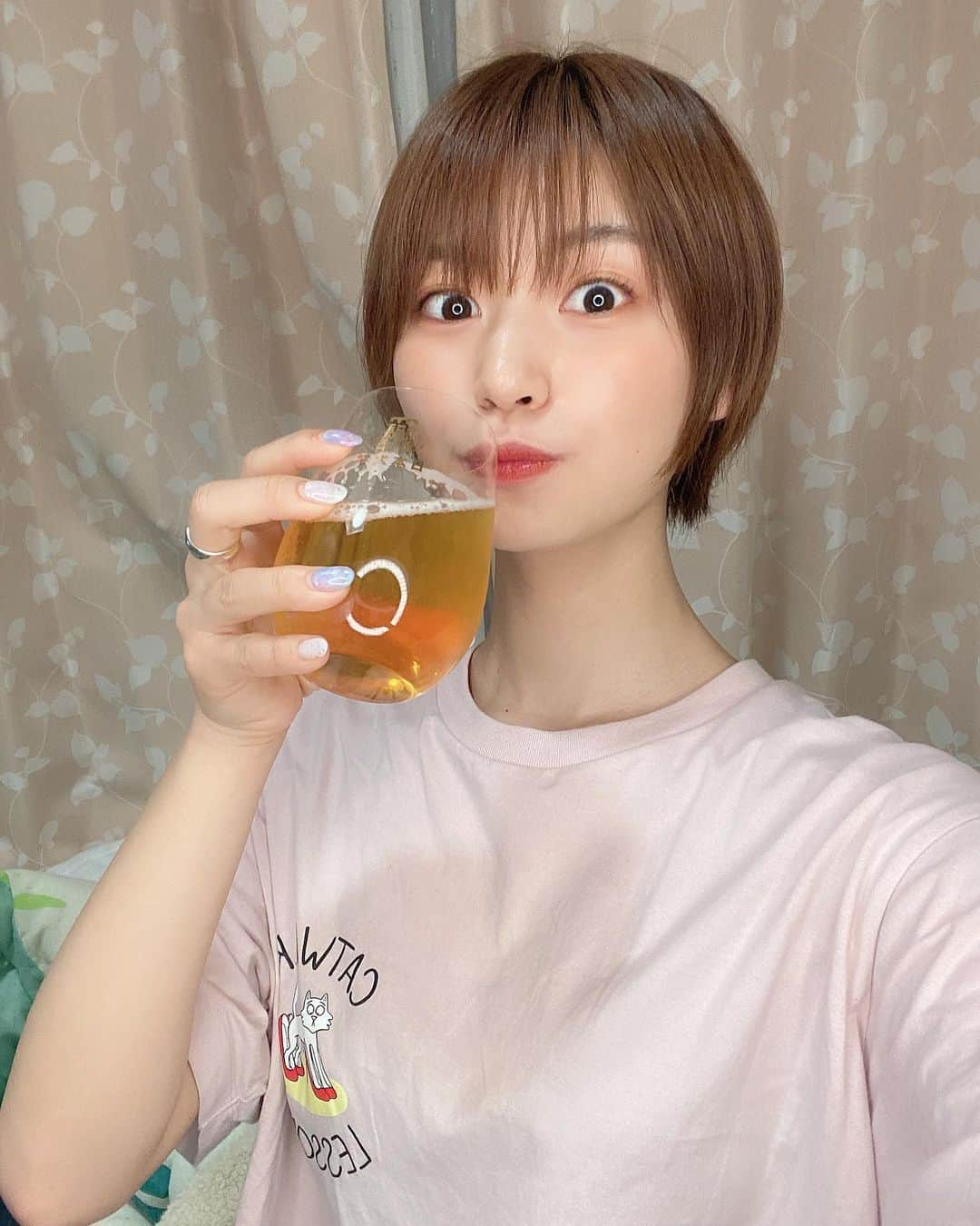 小坂田純奈さんのインスタグラム写真 - (小坂田純奈Instagram)「んんんま！って顔(笑)  #ビール好き #ビール好き女子 #酒好き女子 #お酒好き女子 #ひとり飲み女子」5月27日 21時09分 - official_junata