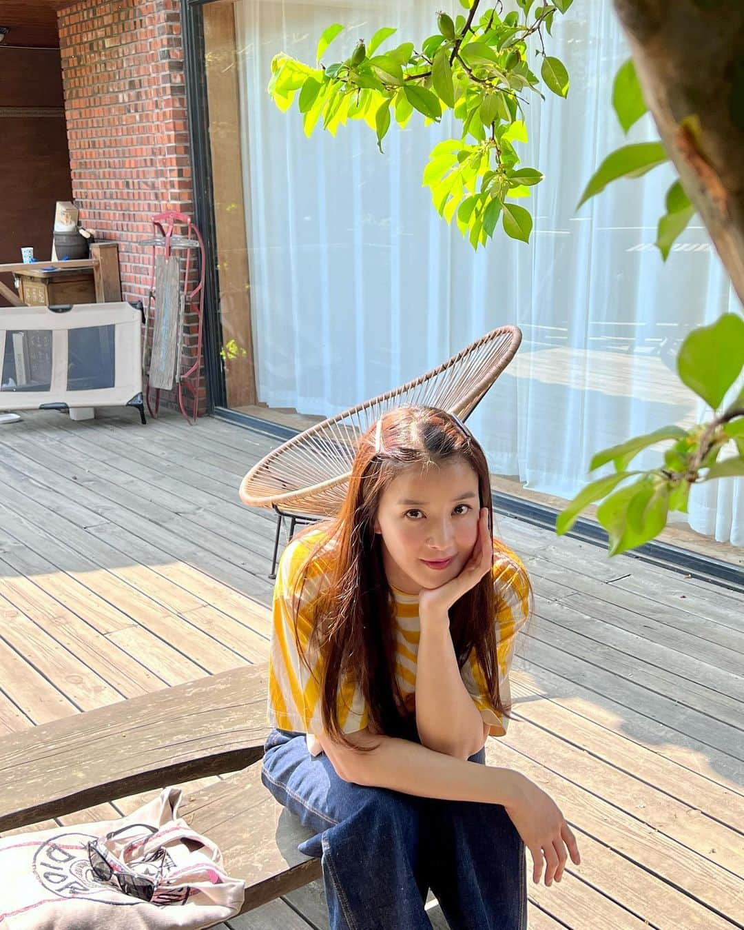 イ・シヨンさんのインスタグラム写真 - (イ・シヨンInstagram)「🐥✨🌼💛」5月28日 11時24分 - leesiyoung38