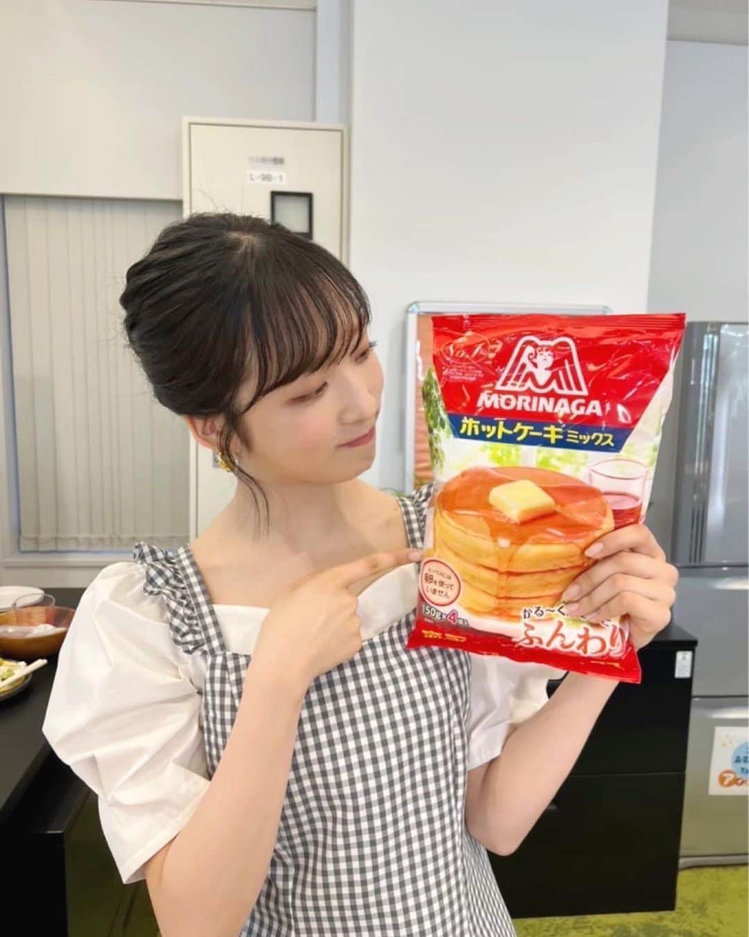 小栗有以さんのインスタグラム写真 - (小栗有以Instagram)「ホットケーキミックスで アレンジレシピ🍳💭  ホットケーキミックスに 好きな具材を挟むだけで 簡単にできちゃいます🤍  色んなアレンジが出来るので 皆さんも作ってみてね〜☺️  #森永製菓 #ホットケーキミックス #アレンジレシピ」5月28日 13時58分 - yuioguri_1226