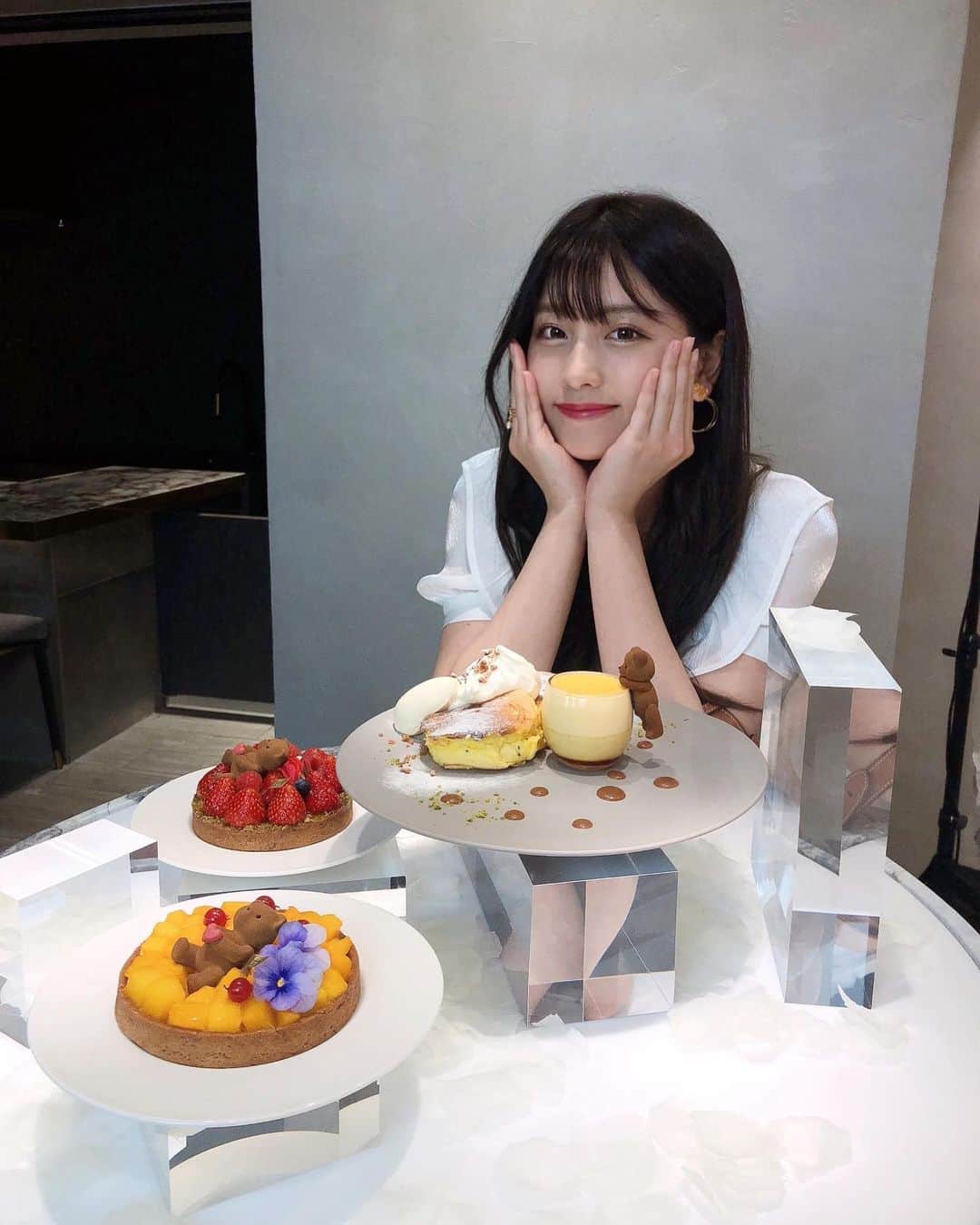 宇佐神星（きらり）さんのインスタグラム写真 - (宇佐神星（きらり）Instagram)「@louange_tokyo の1周年記念イベントにご招待していただきました🧸♥️  ヌヌースくん型のチョコが可愛すぎて、食べるのもったいなかった…🥲」5月28日 22時39分 - kirari_usami