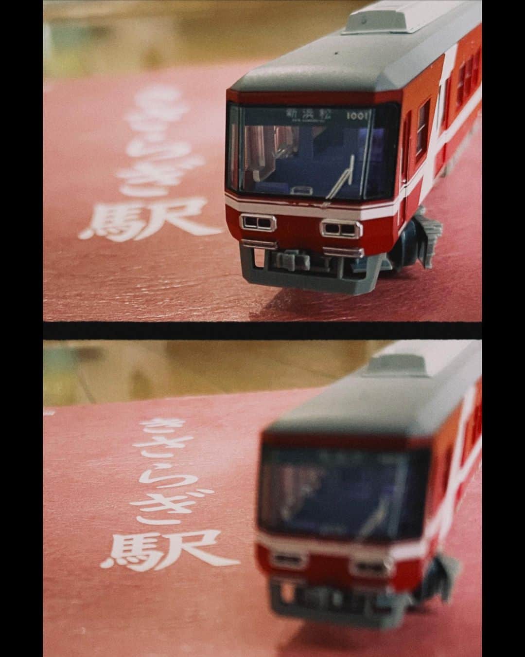 恒松祐里さんのインスタグラム写真 - (恒松祐里Instagram)「🎞 映画「きさらぎ駅」公開まであと5️⃣ 日‼️  この鉄道模型は去年の誕生日に遠州鉄道さんから頂いたもの🎁  実は私は去年の誕生日当日「きさらぎ駅」の撮影をしていて その日はちょうど都市伝説の舞台でもある新浜松駅の電車内で撮影をしていたんです！ そして、まさにこの模型と同じ形の電車の中でお祝いをしてもらい、このミニチュア模型を頂くという‼️ とても嬉しいプレゼントでした🎁  この鉄道模型を見るとあの日の事を鮮明に思い出せます☺️  遠州鉄道さんは撮影にとても協力して下さり、 私にもかっこいいプレゼントを下さったりと、、 感謝してもしきれません！！！！ ・ ・ ・ 【お知らせ】  そんな遠州鉄道さんと映画『きさらぎ駅』とのコラボイベントが6/5から開催されます！ 6月5日（日）より新浜松駅に映画の場面写真、オフショット写真を展示するギャラリー電車が登場🚇✨  ⬇️詳細 開催期間：6月5日（日）より毎週土日オープン（6月末まで)  開催時間：6月5日（日）13:00〜17:00 ほか土日は10:00〜15:00  開催場所：#遠州鉄道 新浜松駅  展示内容：映画『きさらぎ駅』パネル展   ギャラリー電車は、映画公式パンフレット持参または遠州鉄道公式『きさらぎ駅』コラボグッズ購入者限定で観覧できる。  ※コラボグッズ等の詳細は、後日、遠州鉄道HPにて紹介 ・ ・ とのことです！ 皆さんで一緒に「#きさらぎ駅」を盛り上げていけたら嬉しいです🌈✨  #恒松祐里」5月29日 11時08分 - yuri_tune