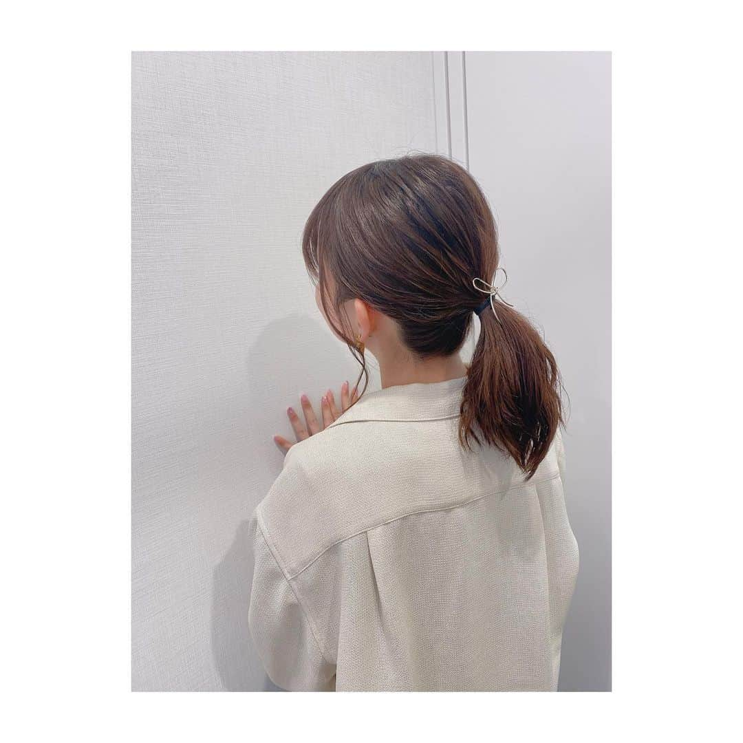 大久保瑠美さんのインスタグラム写真 - (大久保瑠美Instagram)「⁡ ⁡ ⁡ 大久保瑠美の○○な件5月分！ ありがとうございましたー✨ ⁡ 今日はよく喋ったなぁ〜！ 常識を疑う件って話だったけど、 途中から興奮する件になってたのは笑った🤣 ⁡ 衣装はちょっとカジュアル目でした。 黒ばかりだから、あえて白を探して着てきた！ でも中は黒…笑 ⁡ 次回は6月なので梅雨時ですね…☔️ 元気な姿でお会いしたい！がんばる！ ⁡ ⁡ ⁡ ⁡ #大久保瑠美 の○○な件 #瑠美まる #今日はポニーテールでした #興奮した ⁡ ⁡」5月29日 22時37分 - rumirumi_81