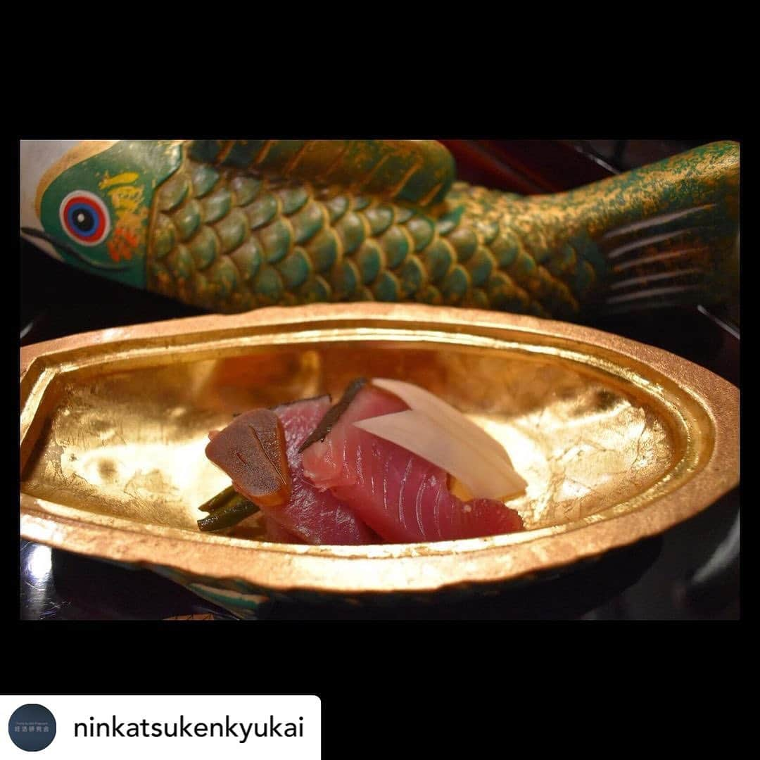 東尾理子さんのインスタグラム写真 - (東尾理子Instagram)「Posted @withregram • @ninkatsukenkyukai ꙳✧˖°⌖꙳✧˖°⌖꙳✧˖°⌖꙳✧˖°⌖꙳✧˖°⌖꙳✧˖°⌖꙳✧˖°⌖꙳✧˖ こんにちは、 ninken(妊活研究会)です🕊 ⁡ 5/28(土)は初のディナータイムTGPお茶会 @tsurutokame7045  at銀座つるとかめ🦢🐢でした🍽🥂 ⁡ とっても美しくて、旬の食材を使った 絶品のお料理をいただきながら、 おもいっきり妊活トークをして 心身共に最高のリフレッシュ&デトックス✨ ⁡ 妊活初心者さんから妊活真っ最中、 妊活卒業生まで幅広いメンバーにご参加 頂きました♥️ ⁡ ⁡ 「保険適用での治療でもプラスアルファで出来ることってこんなにあるんだ‼︎🙄」 ⁡ 「こんな検査があるって知ってた⁈受けてみたら？💡」 ⁡ 「あそこの鍼灸院はこんな施術もしてくれるからオススメだよ！👍🏻」 ⁡ 「うちのクリニックはこういう患者さんに強いみたい！☝🏻」 ⁡ などなど… 目から鱗情報があちこちを飛び交っていました👀 ⁡ 何よりも、同じように頑張っているからこそ 「それ分かるー‼︎」 「そうだよねー😆」 と共感し合えた事が一番のパワーチャージに なりました🥰 ⁡ たまにはこうして、 いつもがんばっている自分にご褒美を😉 ⁡ ⁡ 妊活研究会にご興味がある方はぜひインスタプロフィール内URLもチェックしてみてください♥️ ❁.｡.:*:.｡.✽.｡.:*:.｡.❁.｡.:*:.｡.✽.｡.:*:.｡.❁.｡. ⁡ 妊活研究会ではいろんな専門家(看護師、助産師、培養士、心理カウンセラー、薬剤師、鍼灸師、漢方医、栄養カウンセラー等)による講座やお話会(オンライン)などをほぼ毎日発信しています💫 ⁡ ❁.｡.:*:.｡.✽.｡.:*:.｡.❁.｡.:*:.｡.✽. プロフィール欄から オンラインサロン説明&ご入会ページに飛んで頂けるようになっています💫 ⁡ https://lounge.dmm.com/detail/3862/index/ ⁡ ぜびチェックしてみてください🥰 ꙳✧˖°⌖꙳✧˖°⌖꙳✧˖°⌖꙳✧˖°⌖꙳✧˖°⌖꙳✧˖°⌖꙳✧˖°⌖꙳✧˖ ⁡ #妊活 #妊活スタート #妊活初心者 #妊活アカウント #妊活中 #ベビ待ち #タイミング法 #人工授精 #体外受精 #顕微授精 #不妊治療 #不妊症 #子宮内膜症 #多嚢胞性卵巣症候群 #チョコレート嚢胞 #排卵誘発剤 #卵子凍結 #男性不妊 #婦人科 #鍼灸 #漢方 #温活 #睡眠 #心理カウンセラー #赤ちゃん #赤ちゃんが欲しい #子宝 #妊活中の人と繋がりたい #東尾理子 #妊活研究会 @rikohigashio  @hitomi_morimori  @erikams_kitchen  ⁡」5月30日 12時55分 - rikohigashio