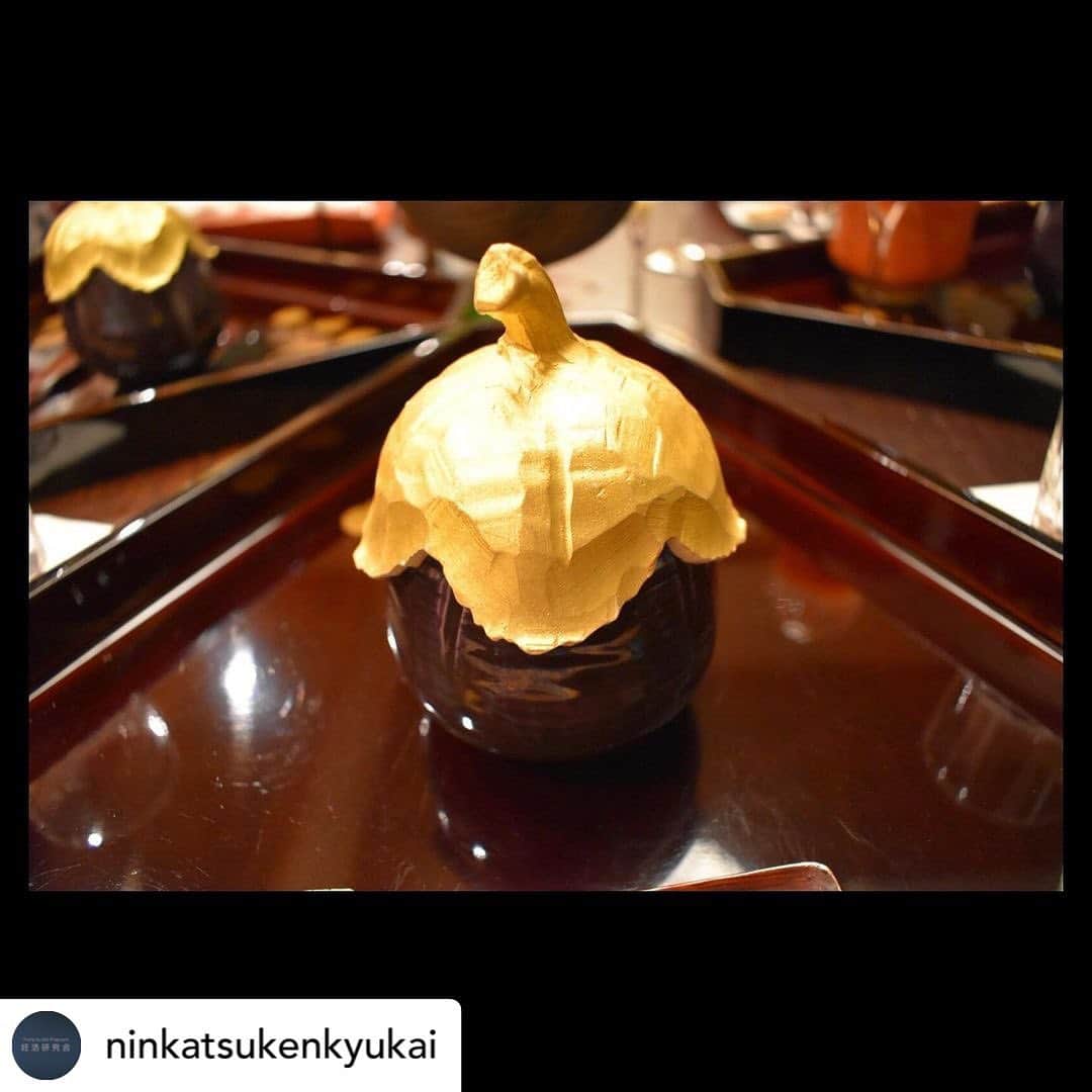 東尾理子さんのインスタグラム写真 - (東尾理子Instagram)「Posted @withregram • @ninkatsukenkyukai ꙳✧˖°⌖꙳✧˖°⌖꙳✧˖°⌖꙳✧˖°⌖꙳✧˖°⌖꙳✧˖°⌖꙳✧˖°⌖꙳✧˖ こんにちは、 ninken(妊活研究会)です🕊 ⁡ 5/28(土)は初のディナータイムTGPお茶会 @tsurutokame7045  at銀座つるとかめ🦢🐢でした🍽🥂 ⁡ とっても美しくて、旬の食材を使った 絶品のお料理をいただきながら、 おもいっきり妊活トークをして 心身共に最高のリフレッシュ&デトックス✨ ⁡ 妊活初心者さんから妊活真っ最中、 妊活卒業生まで幅広いメンバーにご参加 頂きました♥️ ⁡ ⁡ 「保険適用での治療でもプラスアルファで出来ることってこんなにあるんだ‼︎🙄」 ⁡ 「こんな検査があるって知ってた⁈受けてみたら？💡」 ⁡ 「あそこの鍼灸院はこんな施術もしてくれるからオススメだよ！👍🏻」 ⁡ 「うちのクリニックはこういう患者さんに強いみたい！☝🏻」 ⁡ などなど… 目から鱗情報があちこちを飛び交っていました👀 ⁡ 何よりも、同じように頑張っているからこそ 「それ分かるー‼︎」 「そうだよねー😆」 と共感し合えた事が一番のパワーチャージに なりました🥰 ⁡ たまにはこうして、 いつもがんばっている自分にご褒美を😉 ⁡ ⁡ 妊活研究会にご興味がある方はぜひインスタプロフィール内URLもチェックしてみてください♥️ ❁.｡.:*:.｡.✽.｡.:*:.｡.❁.｡.:*:.｡.✽.｡.:*:.｡.❁.｡. ⁡ 妊活研究会ではいろんな専門家(看護師、助産師、培養士、心理カウンセラー、薬剤師、鍼灸師、漢方医、栄養カウンセラー等)による講座やお話会(オンライン)などをほぼ毎日発信しています💫 ⁡ ❁.｡.:*:.｡.✽.｡.:*:.｡.❁.｡.:*:.｡.✽. プロフィール欄から オンラインサロン説明&ご入会ページに飛んで頂けるようになっています💫 ⁡ https://lounge.dmm.com/detail/3862/index/ ⁡ ぜびチェックしてみてください🥰 ꙳✧˖°⌖꙳✧˖°⌖꙳✧˖°⌖꙳✧˖°⌖꙳✧˖°⌖꙳✧˖°⌖꙳✧˖°⌖꙳✧˖ ⁡ #妊活 #妊活スタート #妊活初心者 #妊活アカウント #妊活中 #ベビ待ち #タイミング法 #人工授精 #体外受精 #顕微授精 #不妊治療 #不妊症 #子宮内膜症 #多嚢胞性卵巣症候群 #チョコレート嚢胞 #排卵誘発剤 #卵子凍結 #男性不妊 #婦人科 #鍼灸 #漢方 #温活 #睡眠 #心理カウンセラー #赤ちゃん #赤ちゃんが欲しい #子宝 #妊活中の人と繋がりたい #東尾理子 #妊活研究会 @rikohigashio  @hitomi_morimori  @erikams_kitchen  ⁡」5月30日 12時55分 - rikohigashio